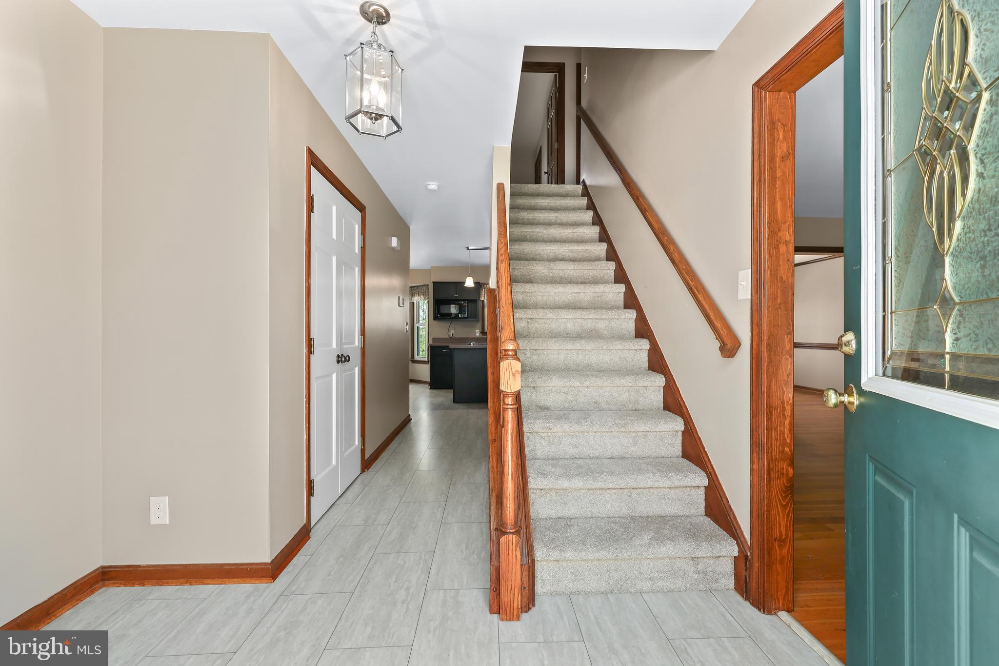 VISTA WOODS - Residential