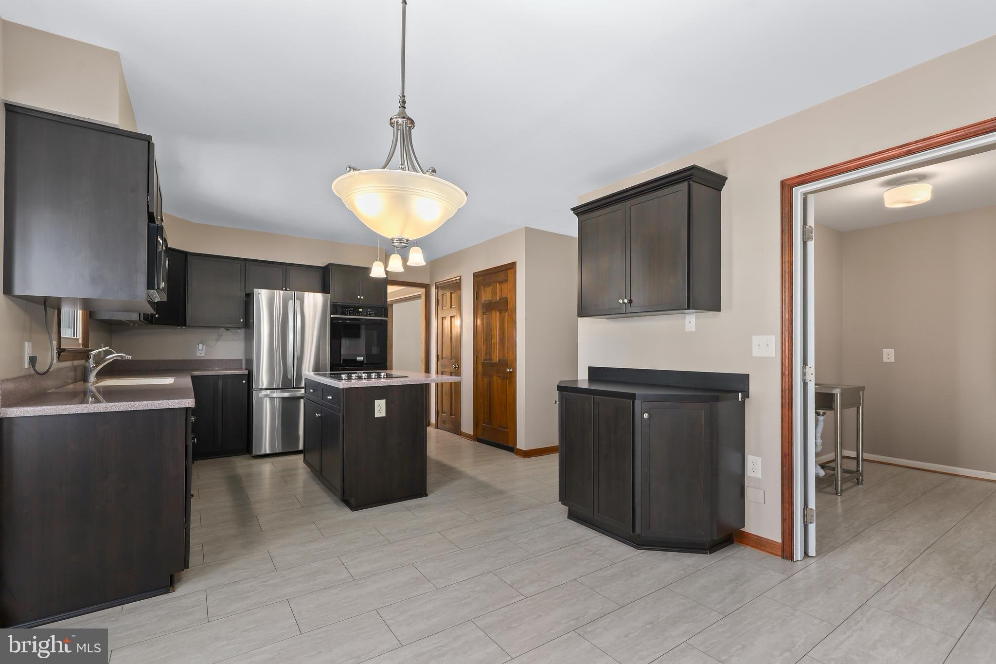 VISTA WOODS - Residential