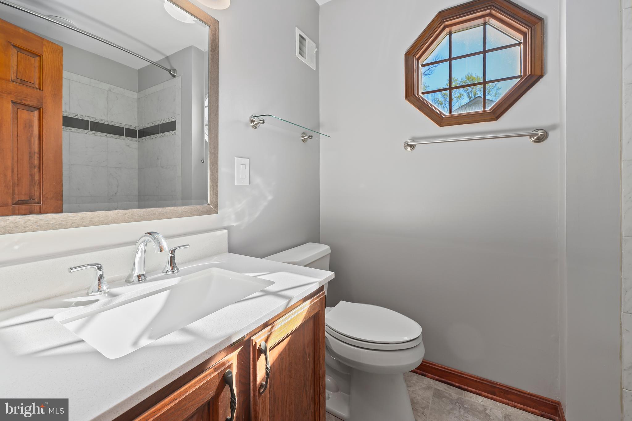 VISTA WOODS - Residential