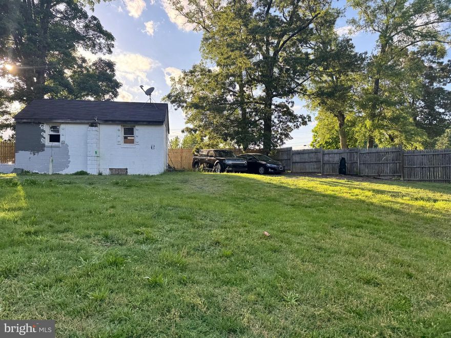 Prime land for sale at 9789 Proctor Place, Waldorf, MD! This highly desirable area offers a unique opportunity. The property comes with an existing garage/storage, providing a great head - start for your project. Sitting on OVER an acre!!! 

Don't miss out on this chance to own a piece of land in one of Waldorf's desirable locations.