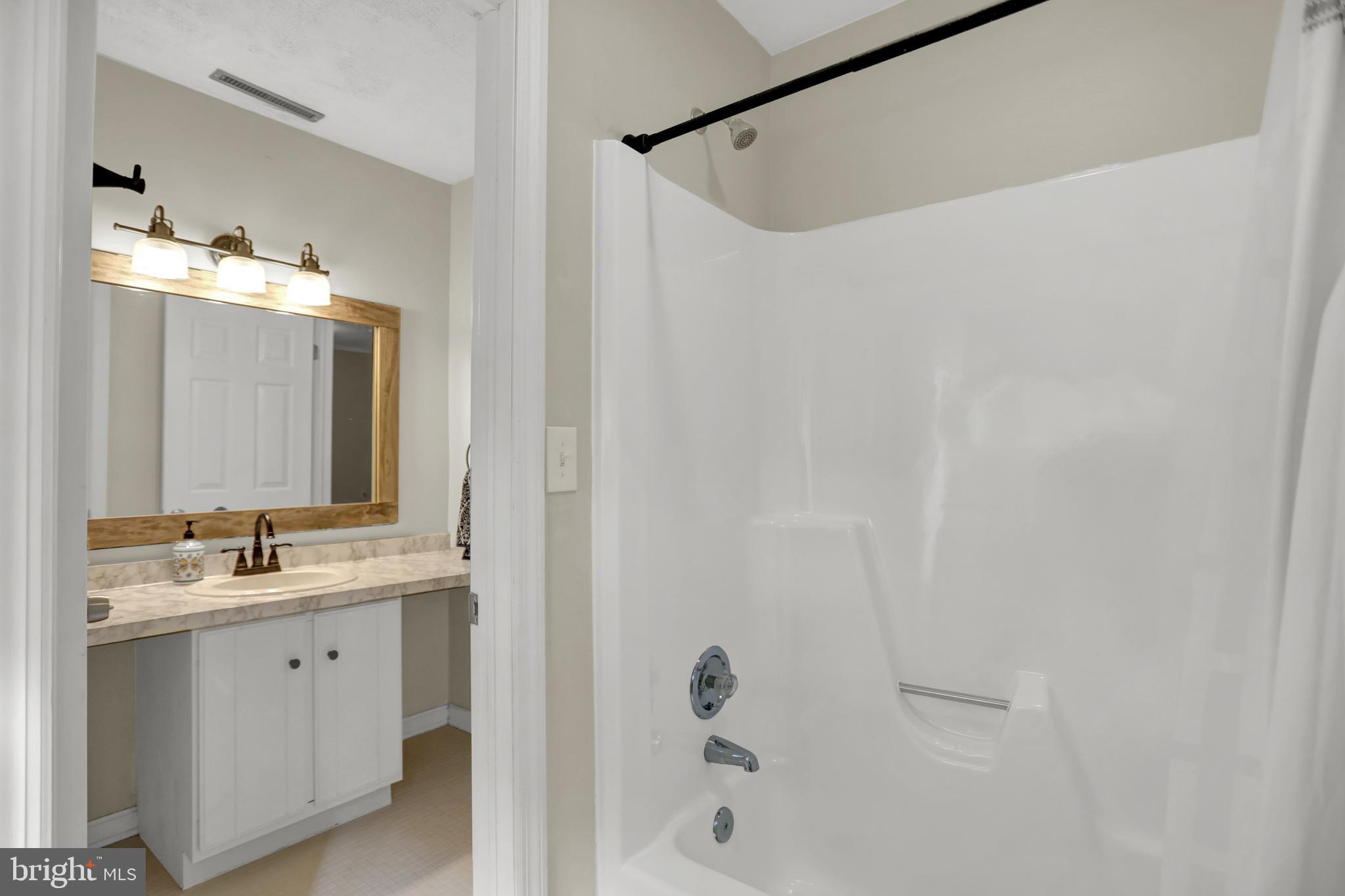 ASPEN RUN - Residential