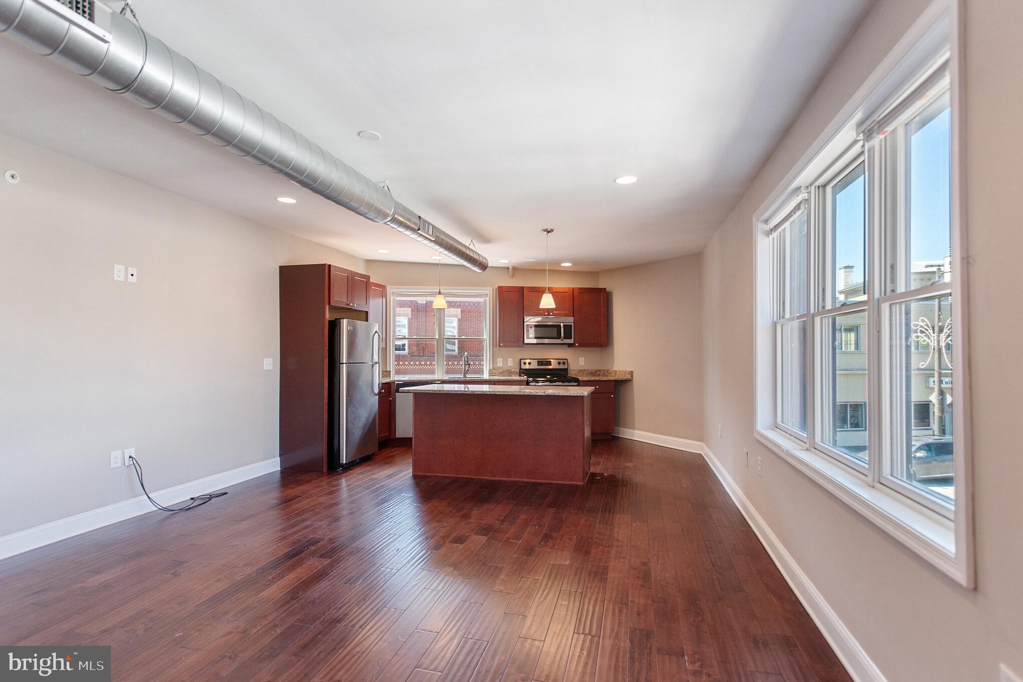 EAST PASSYUNK CROSSING - Residential Lease