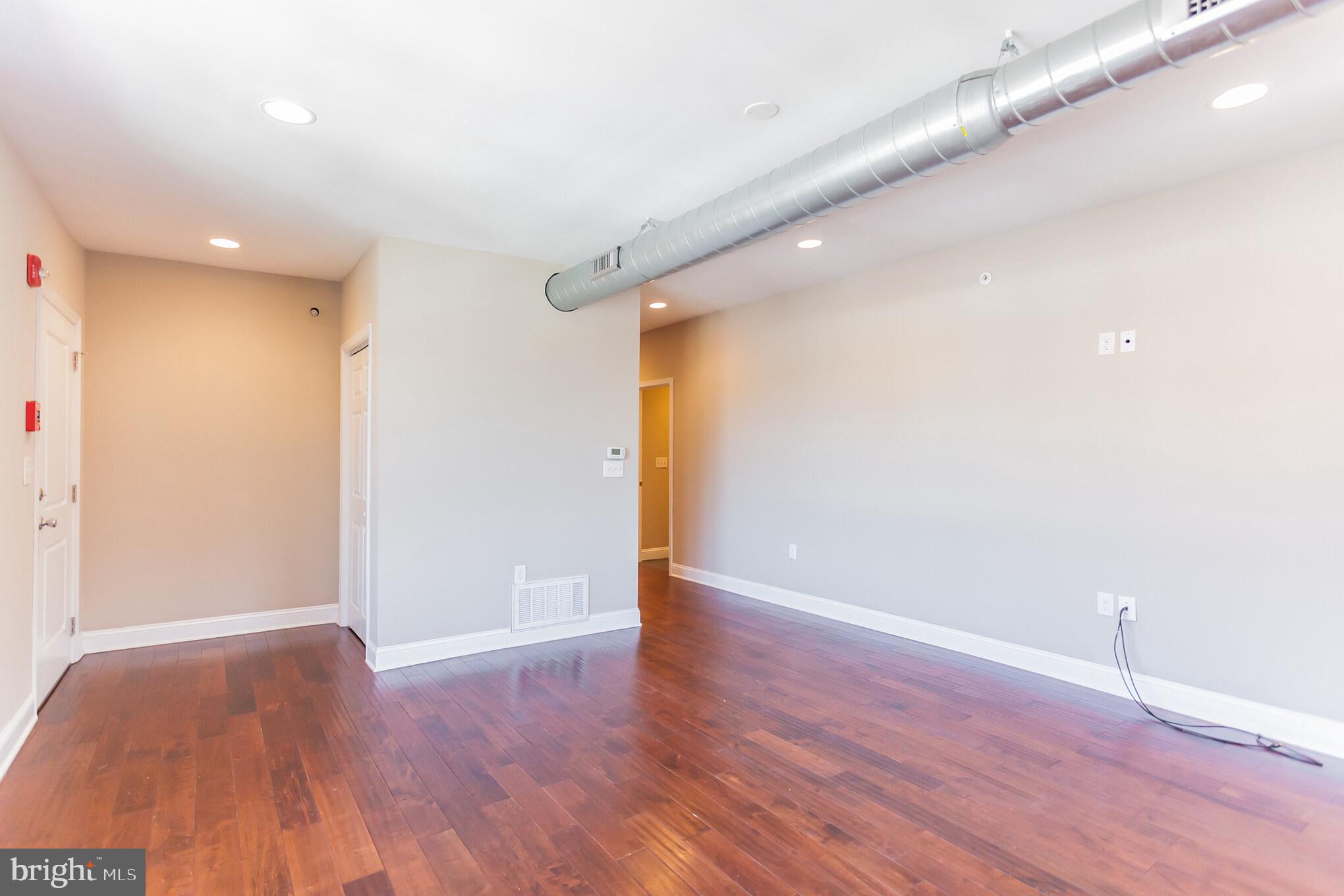 EAST PASSYUNK CROSSING - Residential Lease