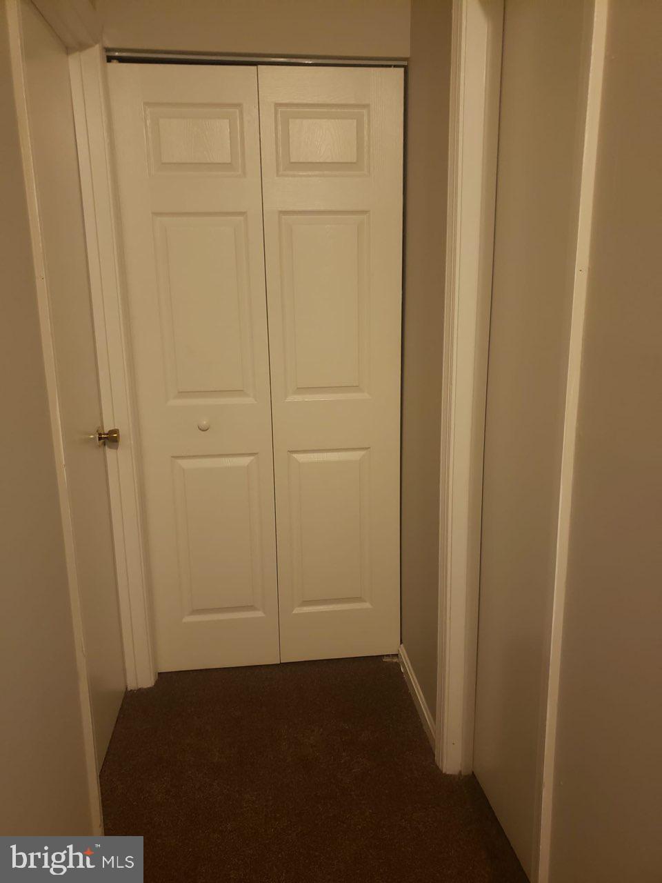 WINDSOR GREEN - Residential Lease