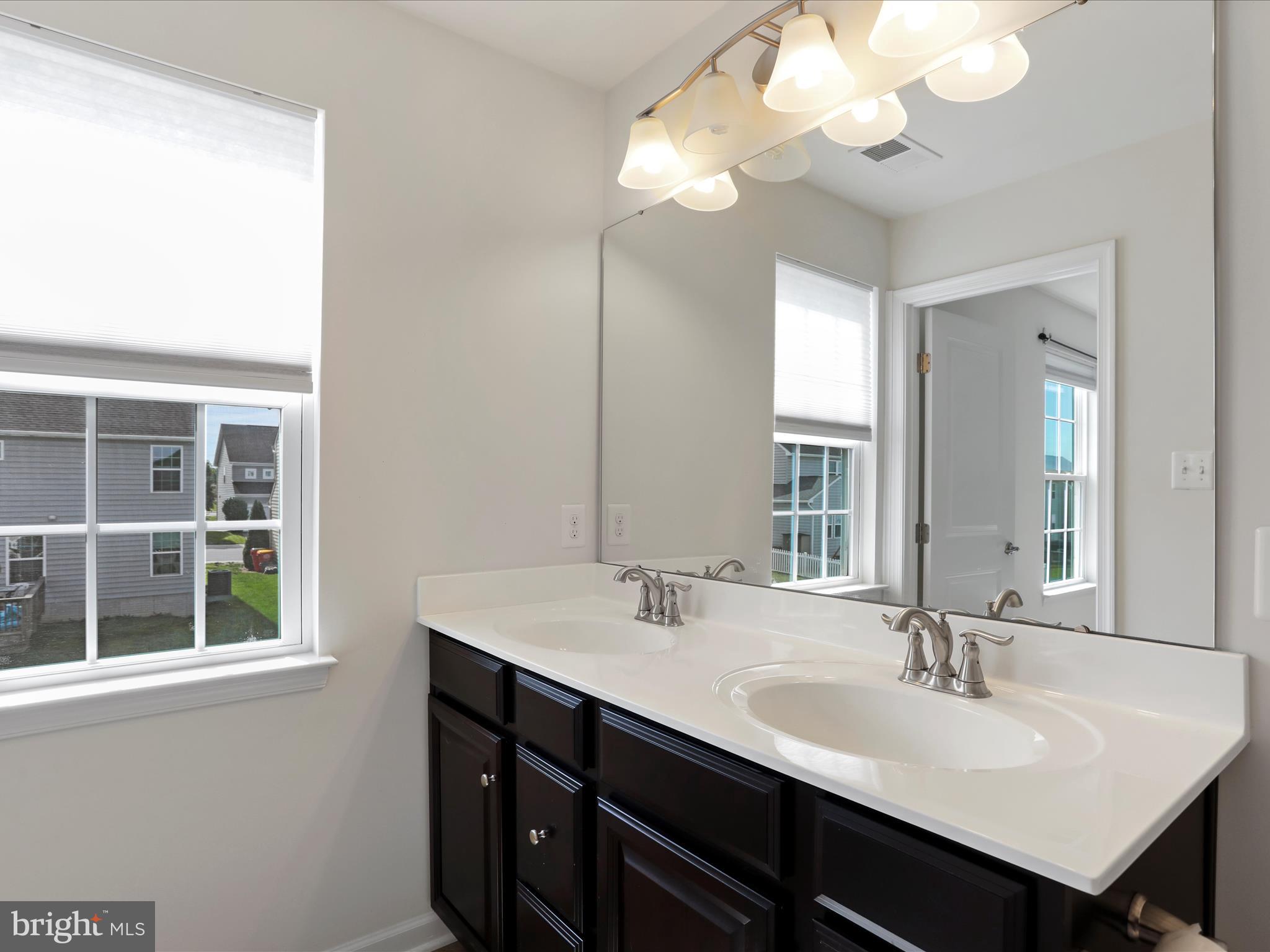 POTOMAC STATION - Residential