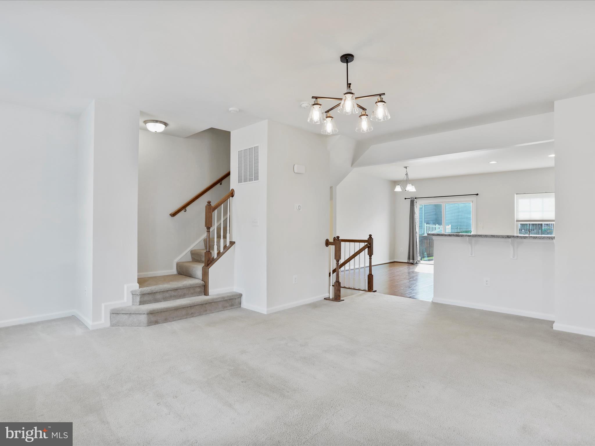 POTOMAC STATION - Residential