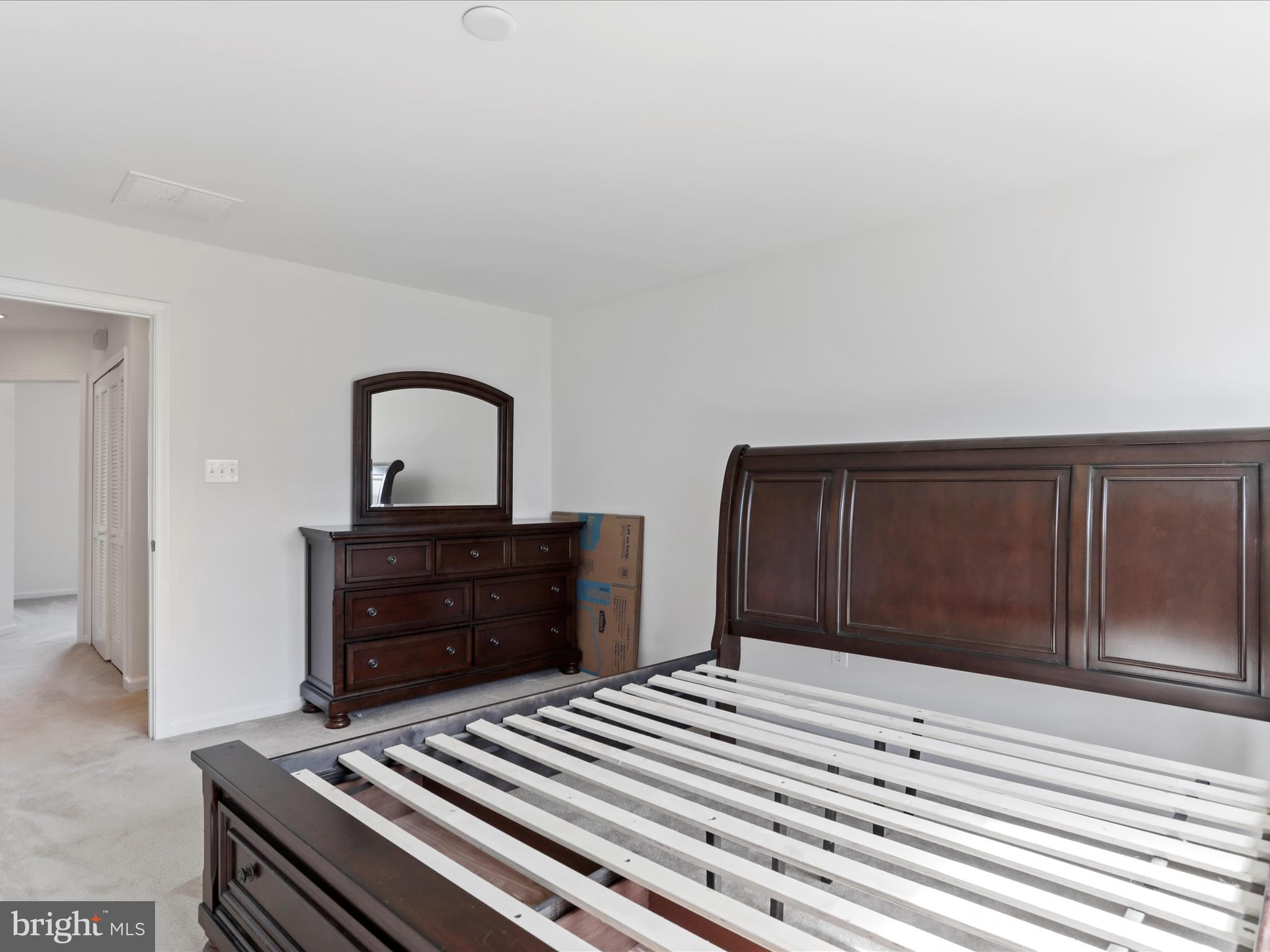 POTOMAC STATION - Residential