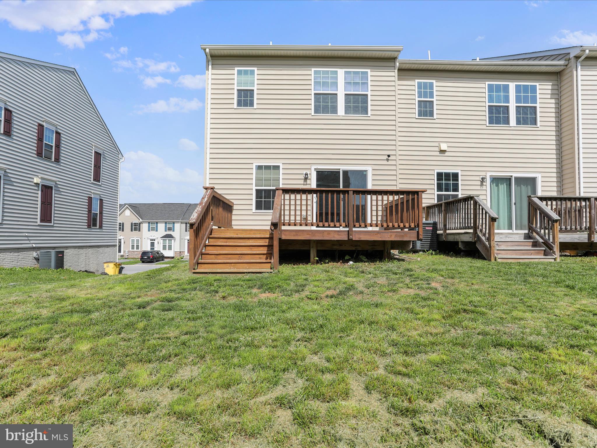 POTOMAC STATION - Residential