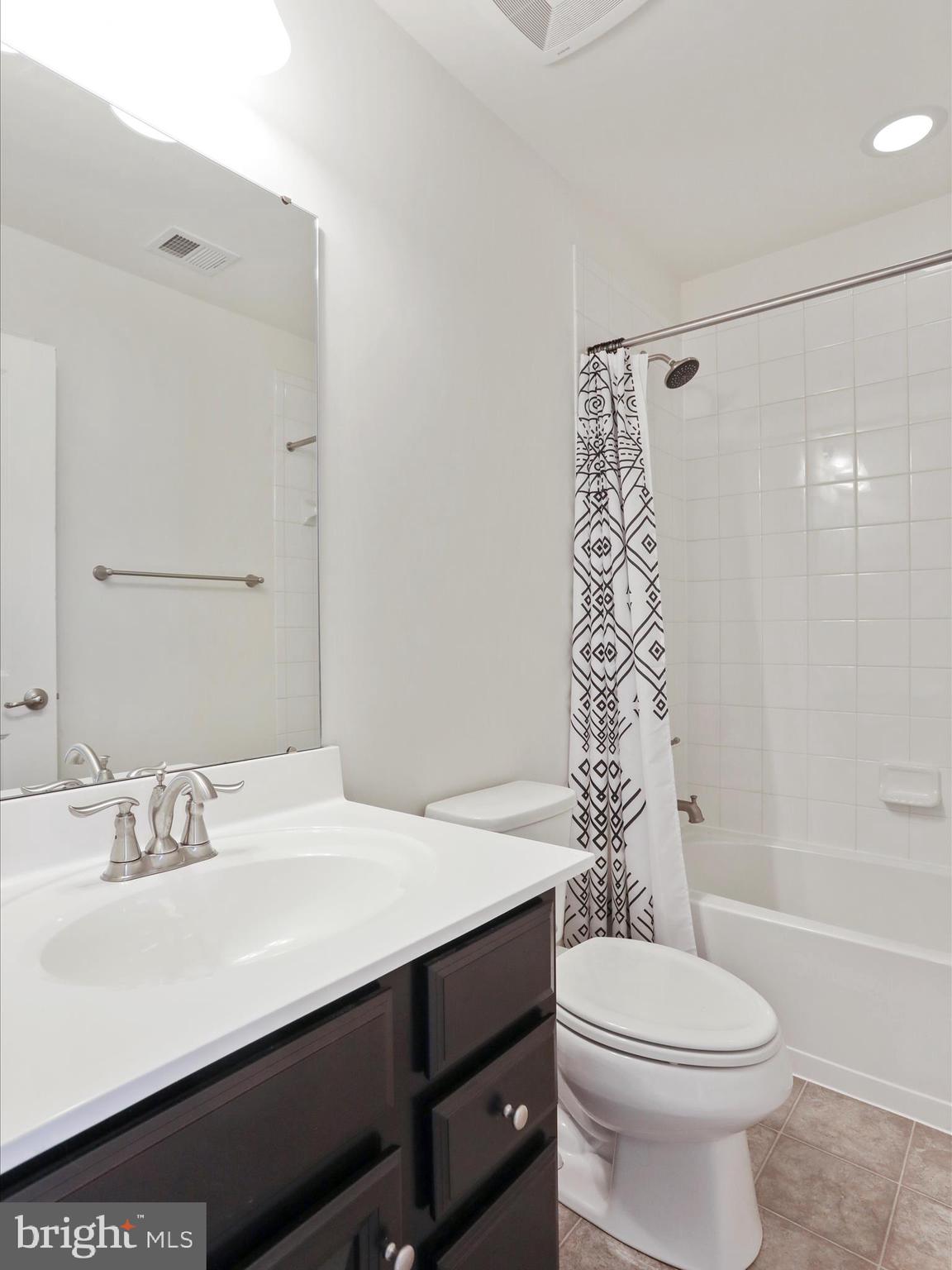 POTOMAC STATION - Residential