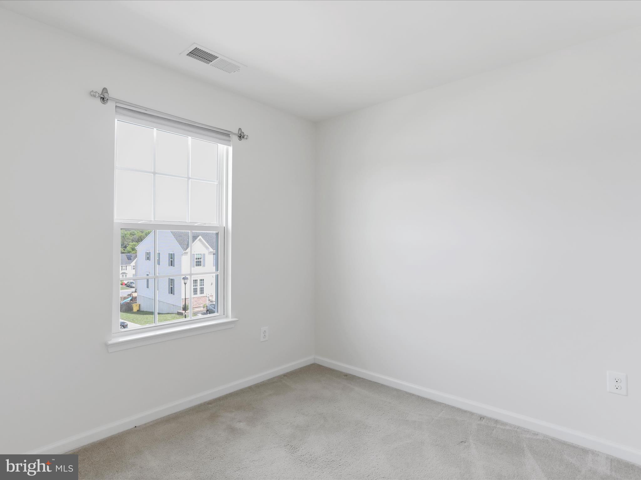 POTOMAC STATION - Residential