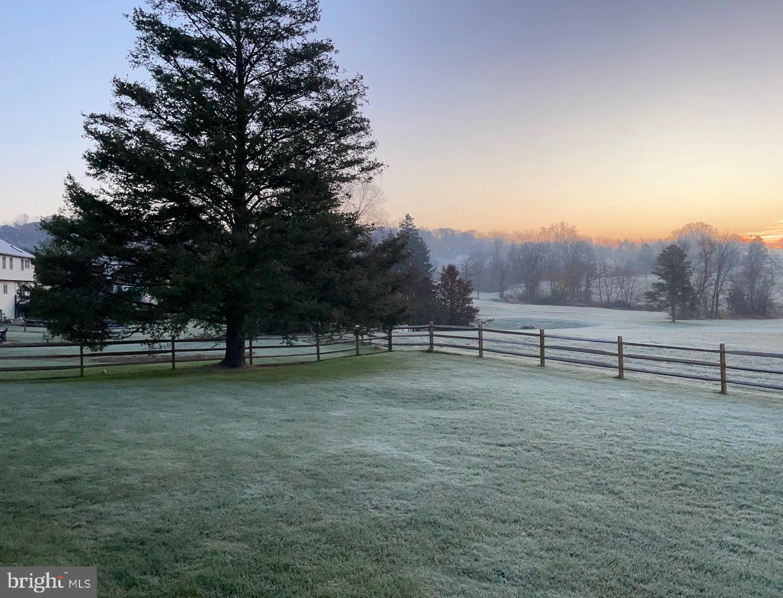 EXETER GOLF CLUB E - Residential