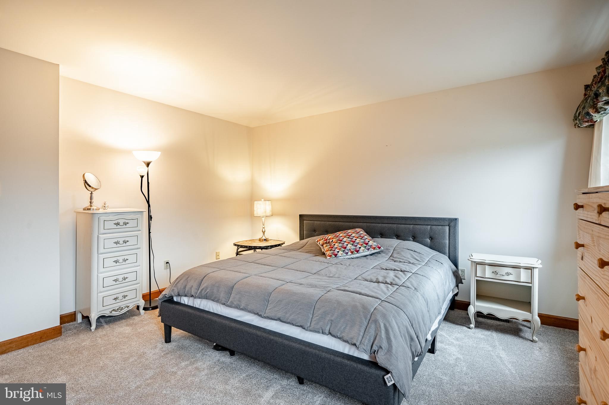 EXETER GOLF CLUB E - Residential