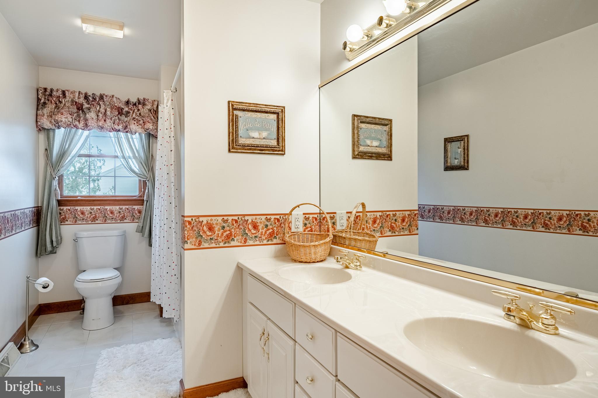 EXETER GOLF CLUB E - Residential