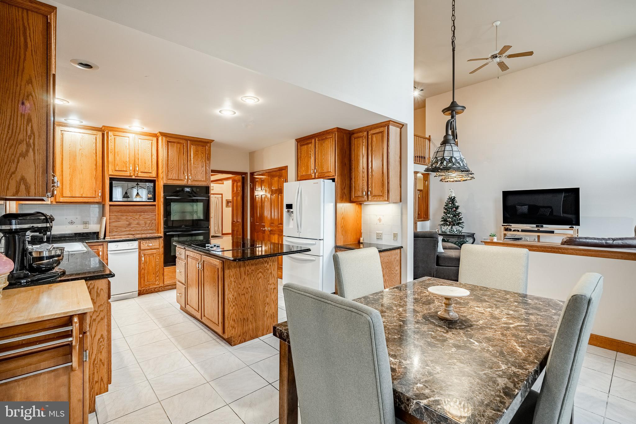 EXETER GOLF CLUB E - Residential