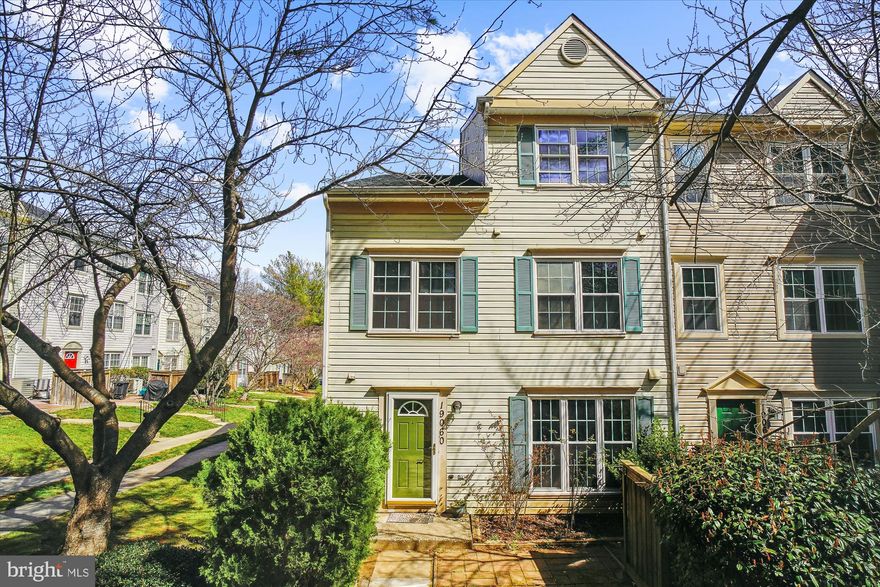 Great opportunity. This courtyard-facing end-unit home has LVT wood floors on all levels, skylights over an open two-story staircase, a living room fireplace, end-unit windows in the dining room and upper floors, a second-floor laundry with two bedrooms, and a top-level primary bedroom with an en-suite bath. Click the Virtual Tour for the floor. The roof was replaced in 2024, and leaf gutter guards are in place. All polybutylene pipes were replaced within the last seven years. 
All appliances are conveyed as is with no warranty.   THE SELLER HAS SET AN OFFER DEADLINE OF 6:00 PM TOMORROW, SATURDAY, APRIL 5TH. THE SELLER RESERVES THE RIGHT TO ACCEPT AN OFFER AT ANYTIME BEFORE THE DEADLINE.