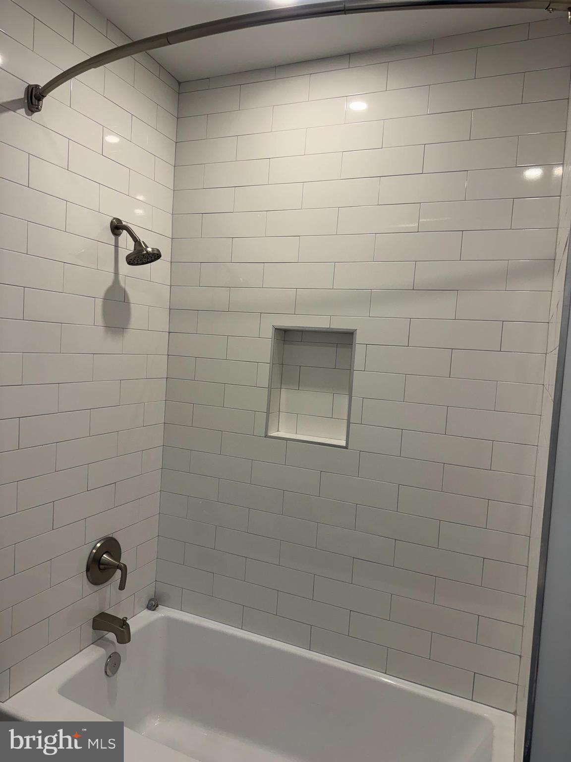 STRAWBERRY MANSION - Residential Lease