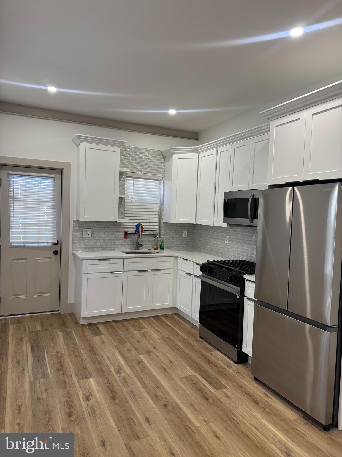 STRAWBERRY MANSION - Residential Lease