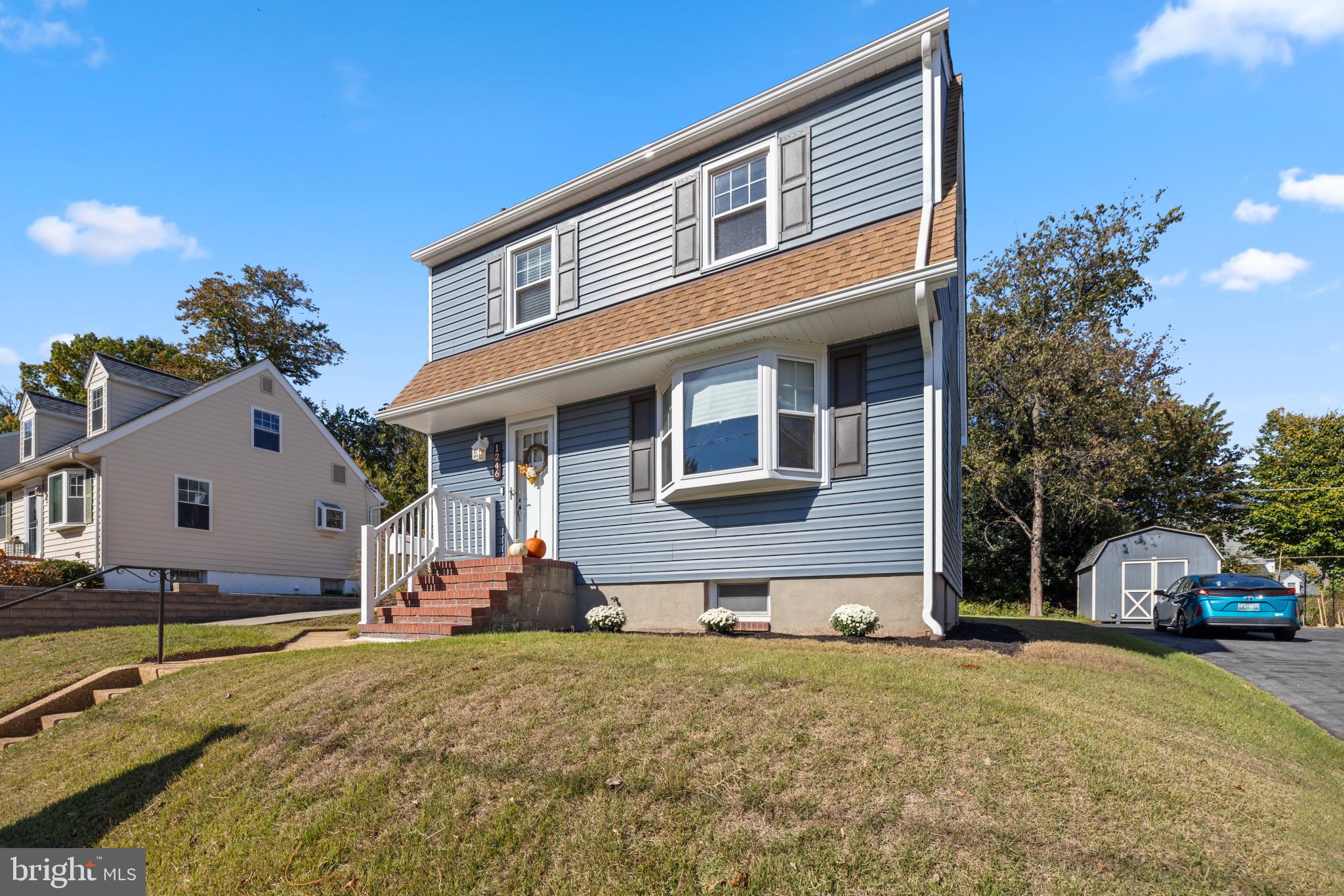 OAKLAND TERRACE - Residential