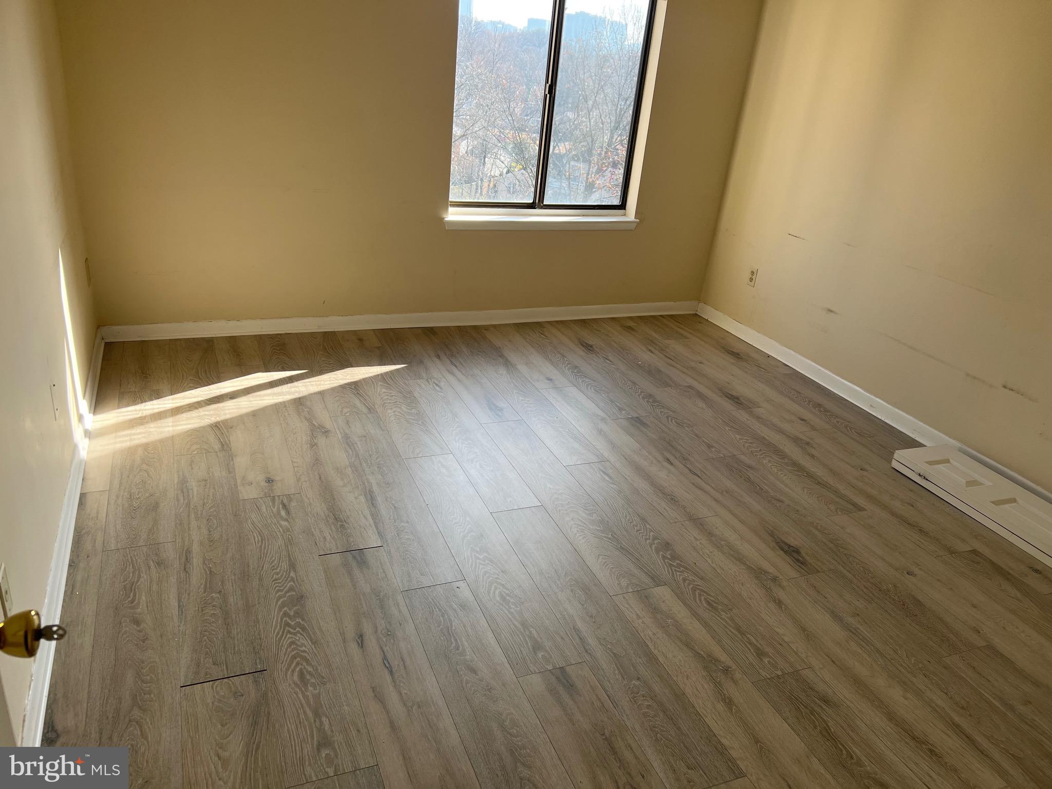 WOODLAKE TOWERS - Residential Lease