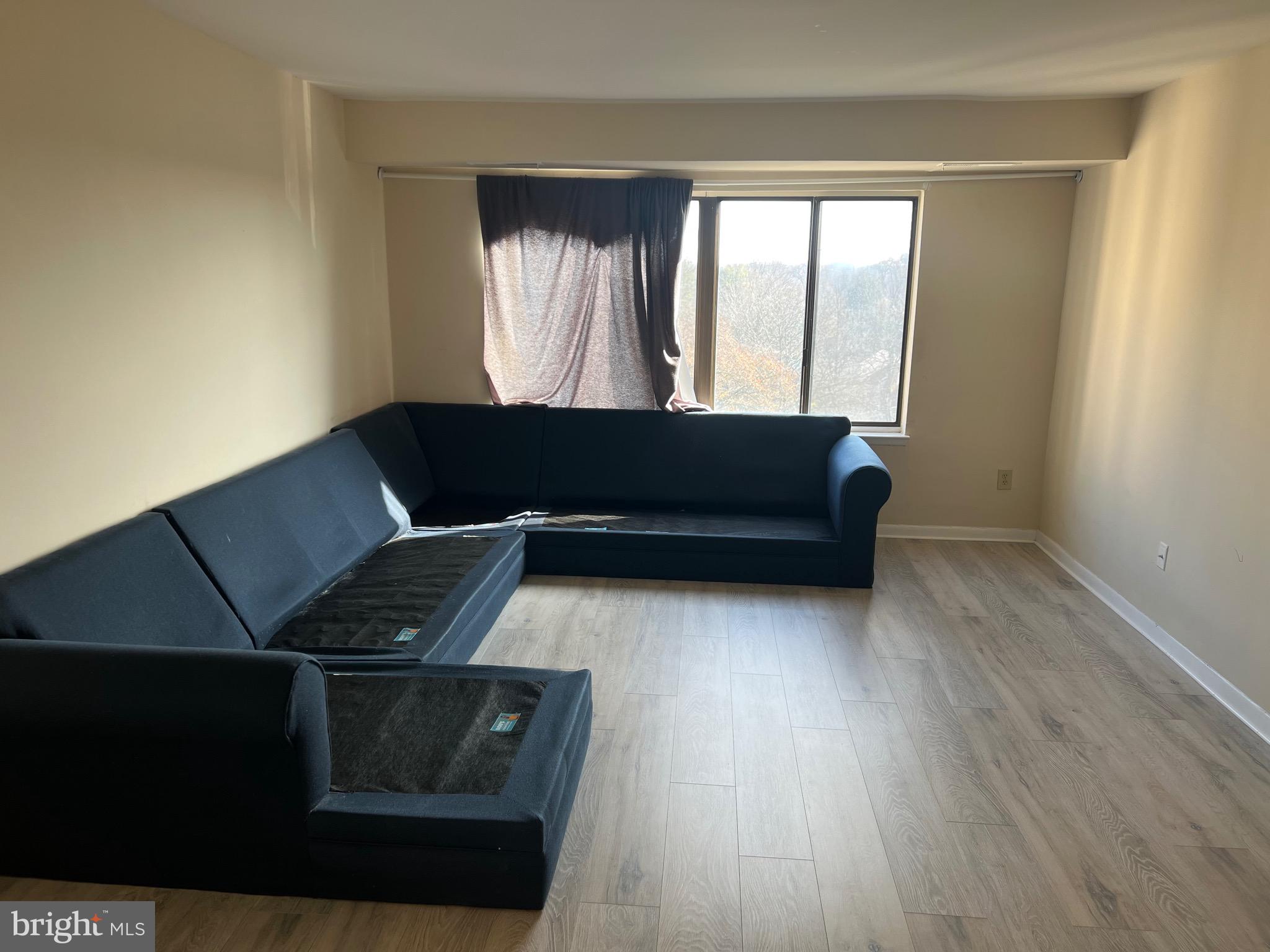 WOODLAKE TOWERS - Residential Lease