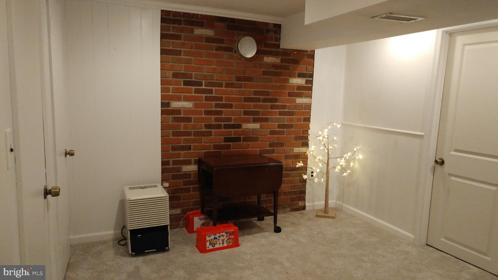 ACADEMY ACRES - Residential