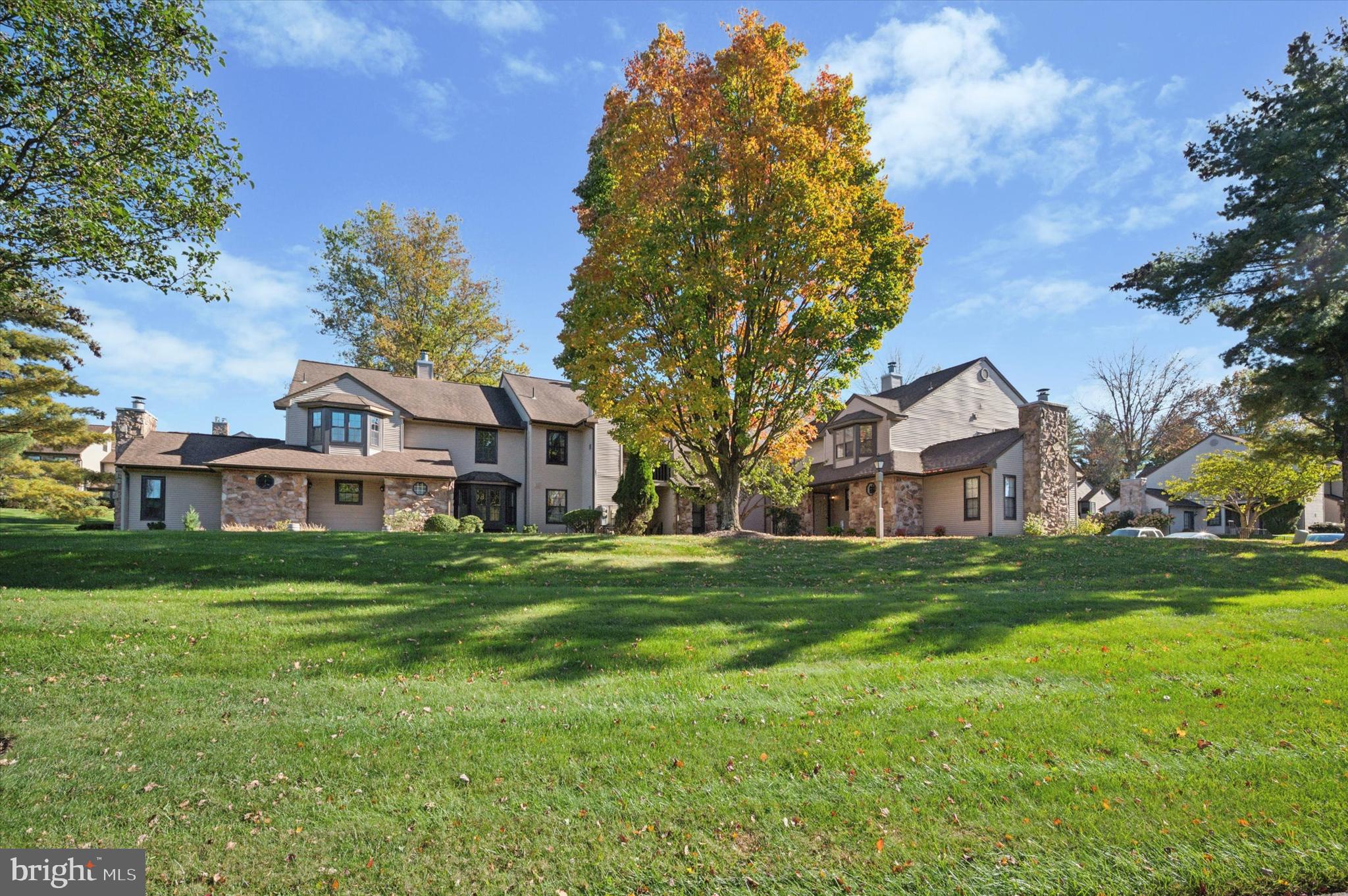 192 HACKBERRY COURT