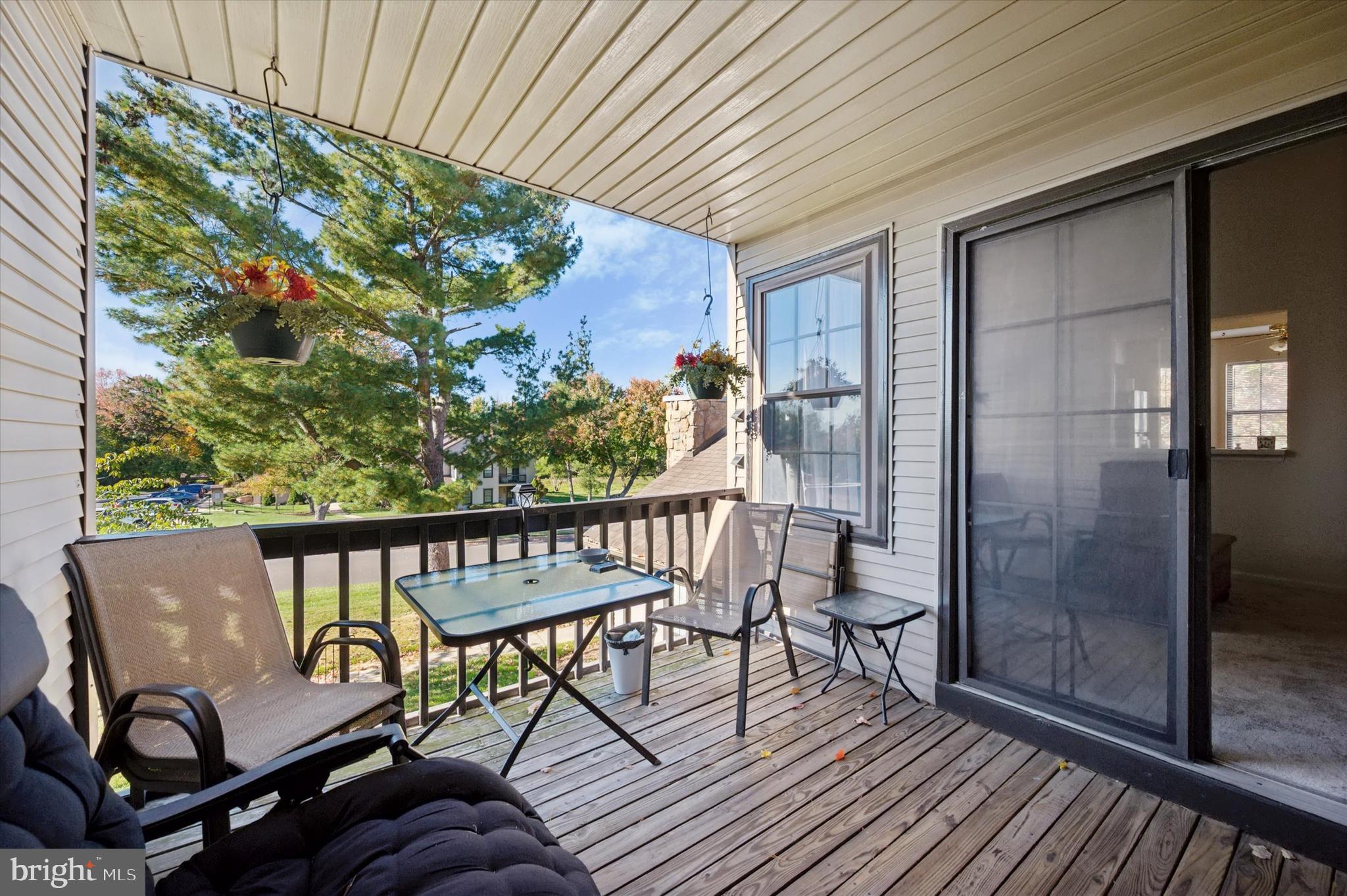 HAMPTON GREENS - Residential