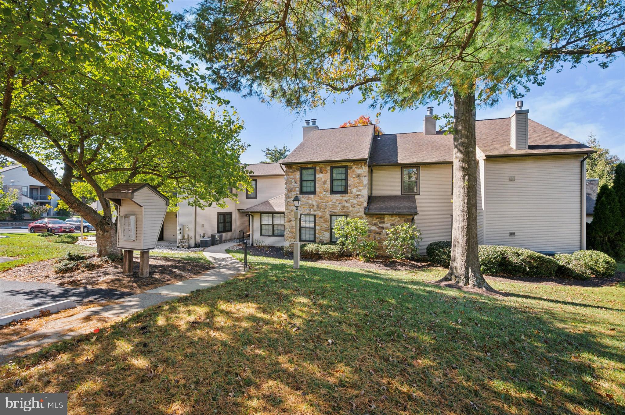 192 HACKBERRY COURT