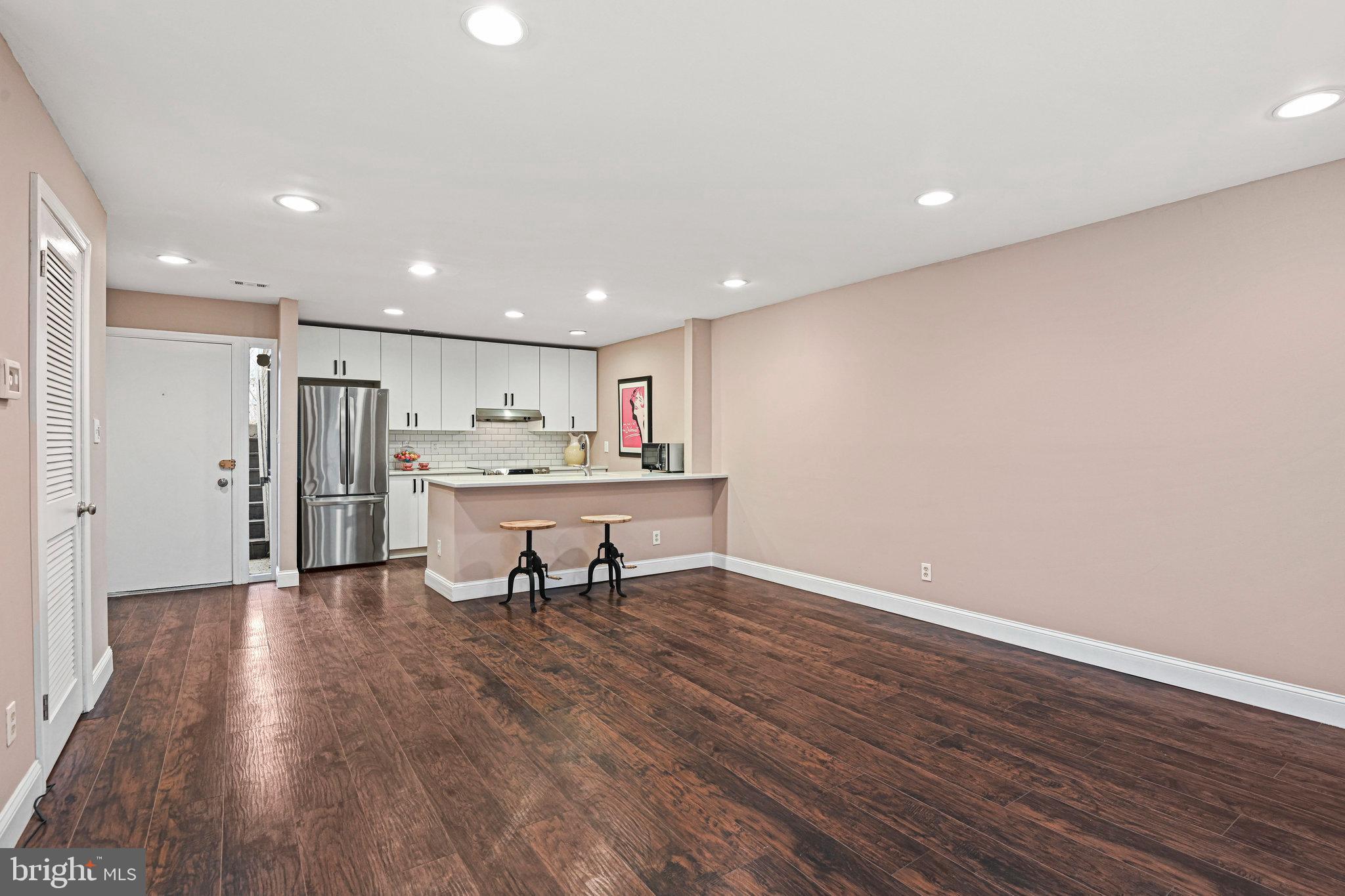 THE WESTERLIES - Residential Lease