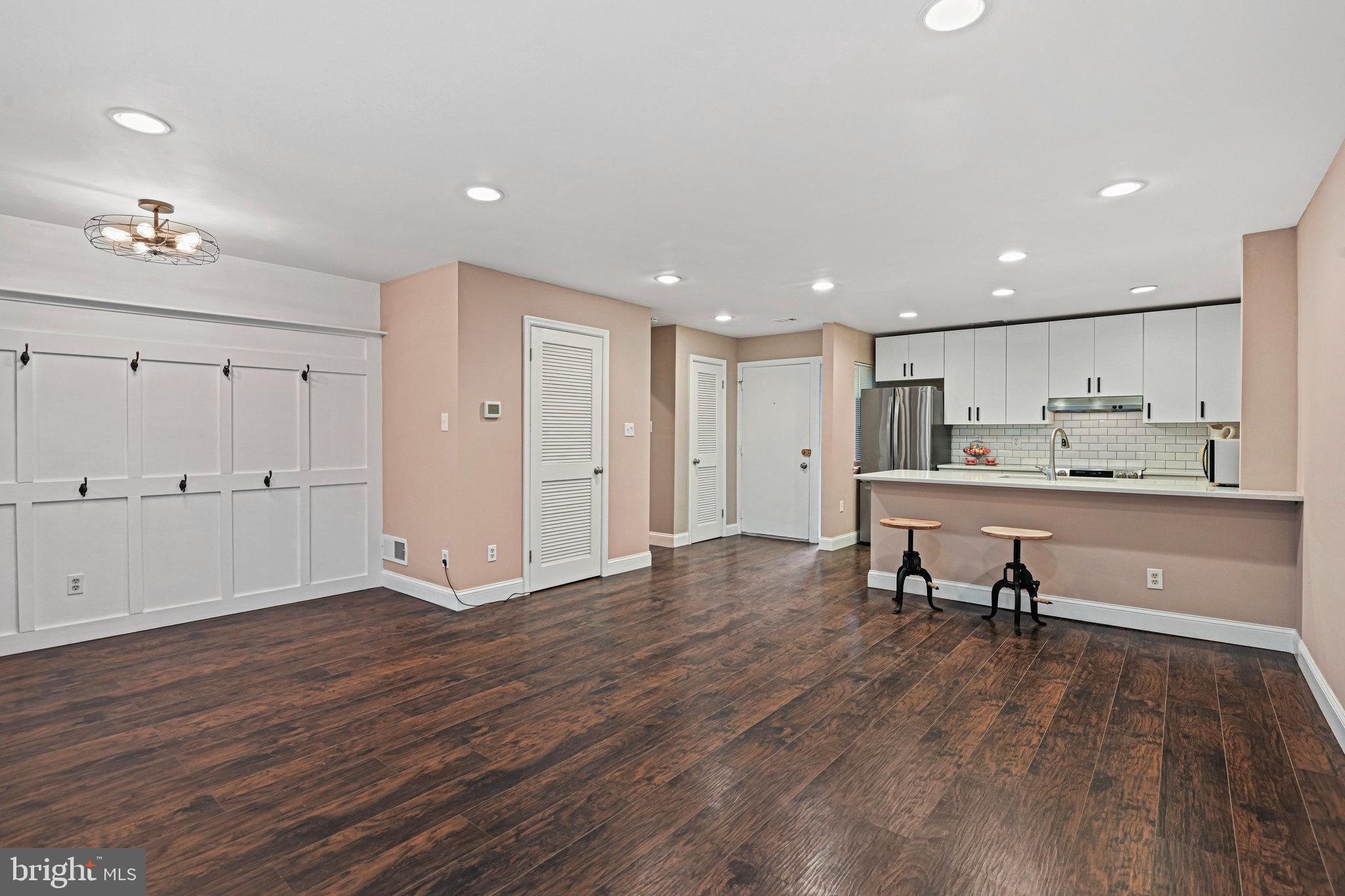 THE WESTERLIES - Residential Lease