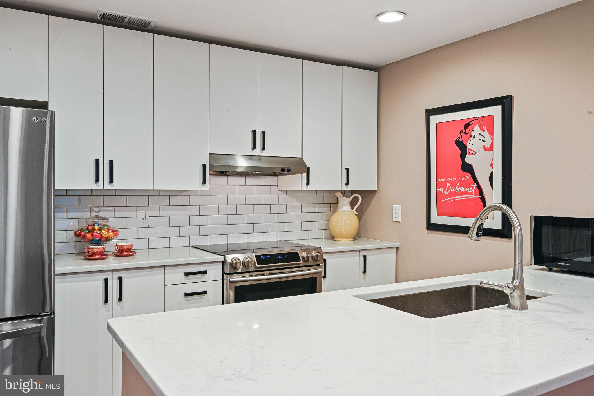 THE WESTERLIES - Residential Lease