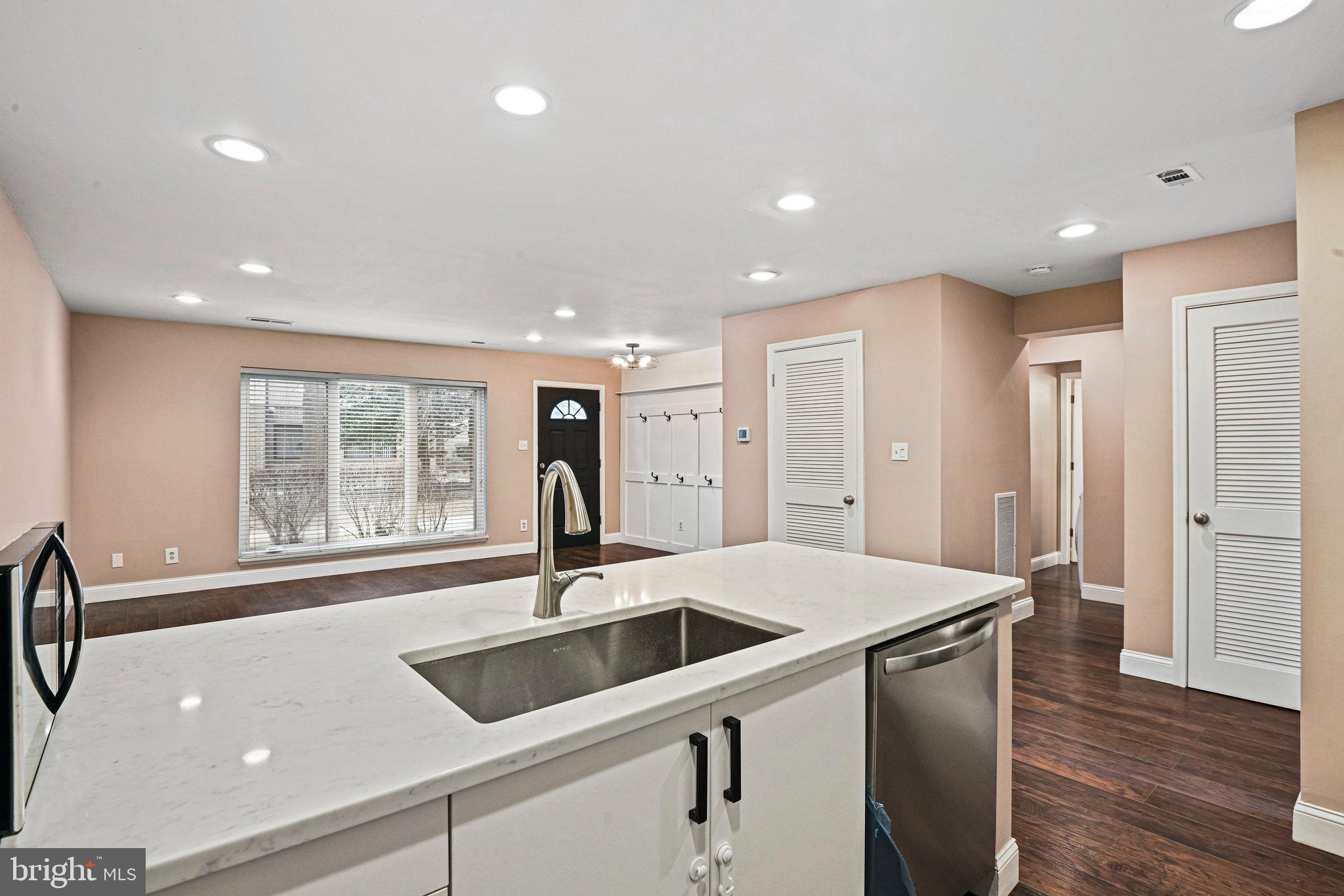 THE WESTERLIES - Residential Lease