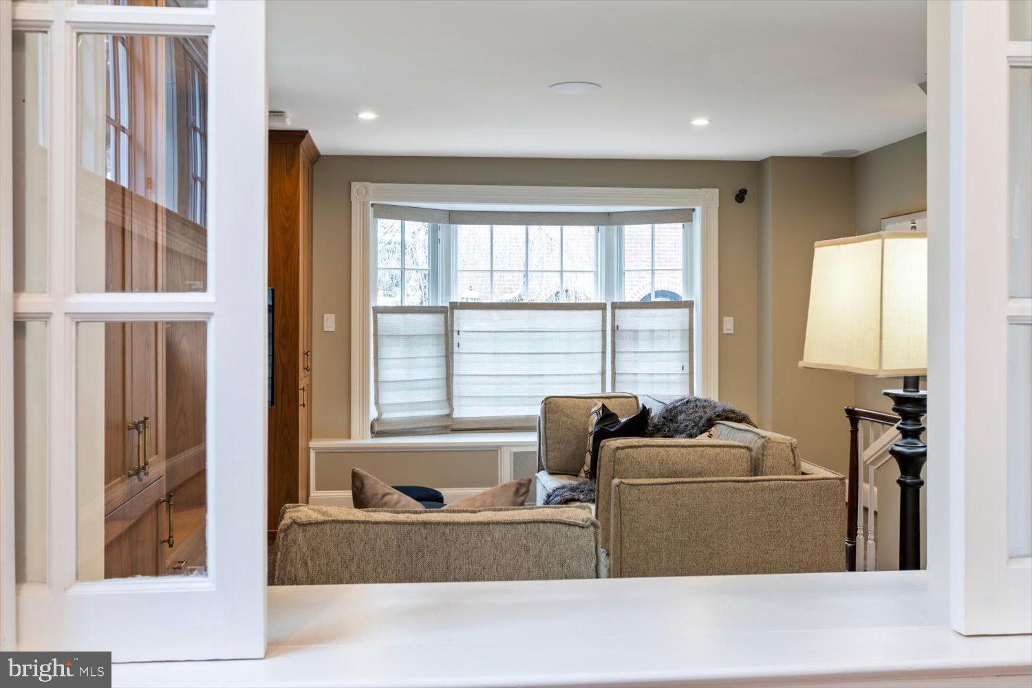 GEORGETOWN - Residential