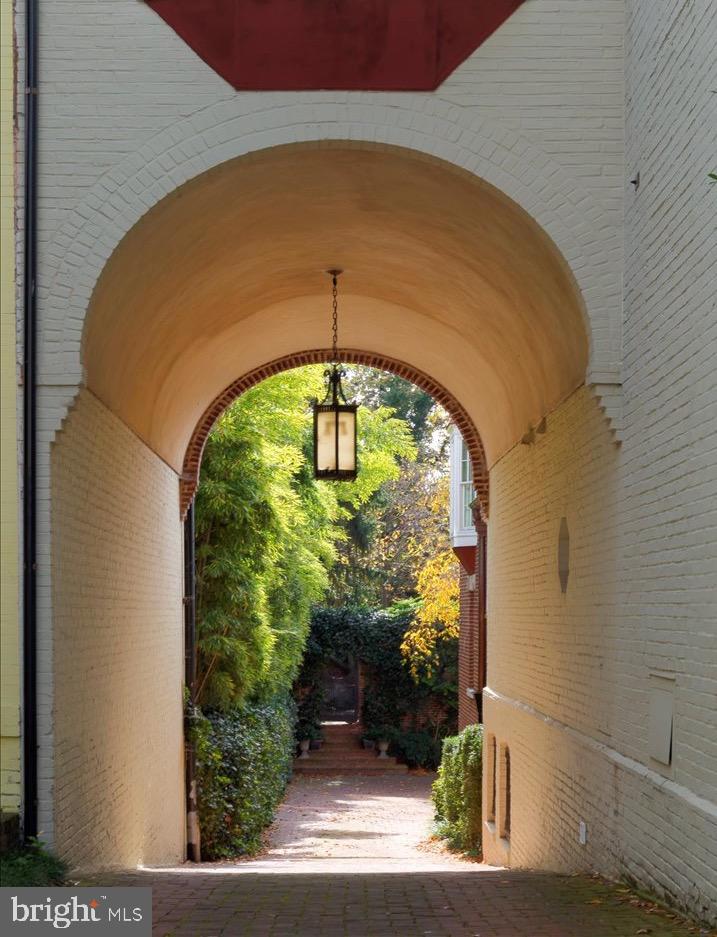 GEORGETOWN - Residential
