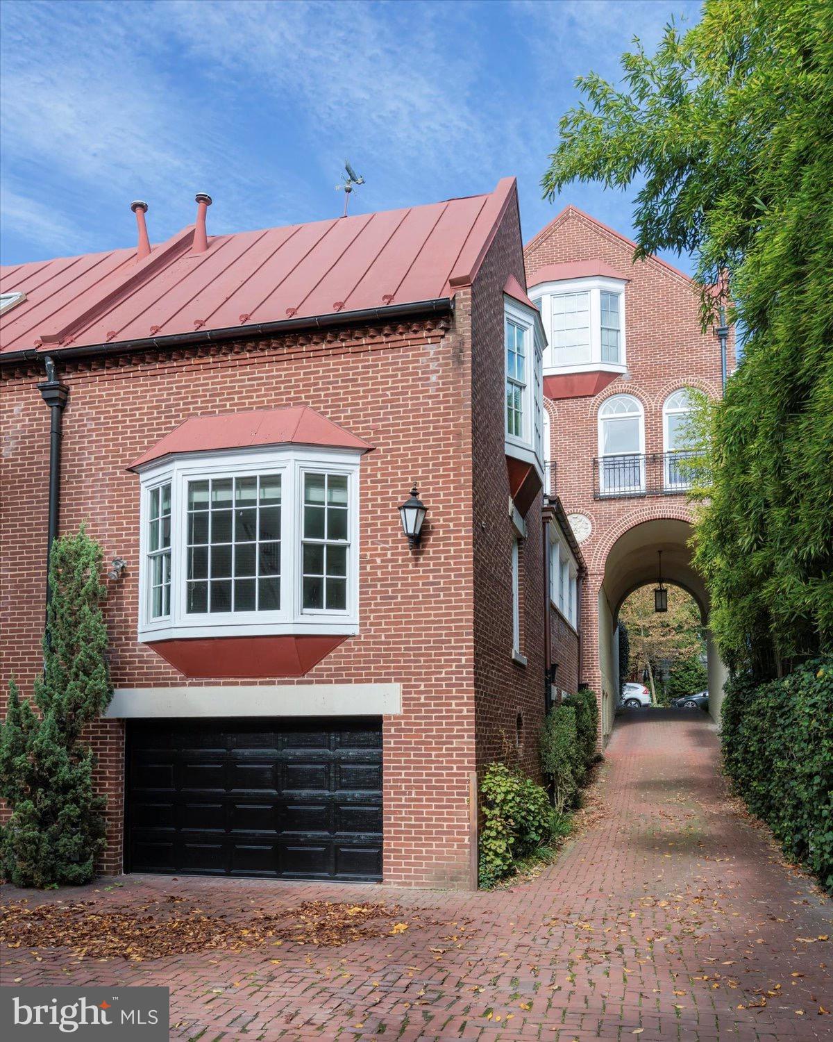 GEORGETOWN - Residential