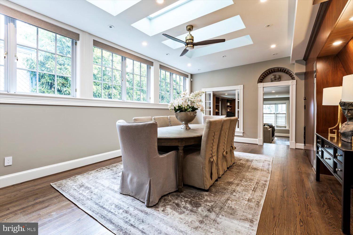 GEORGETOWN - Residential