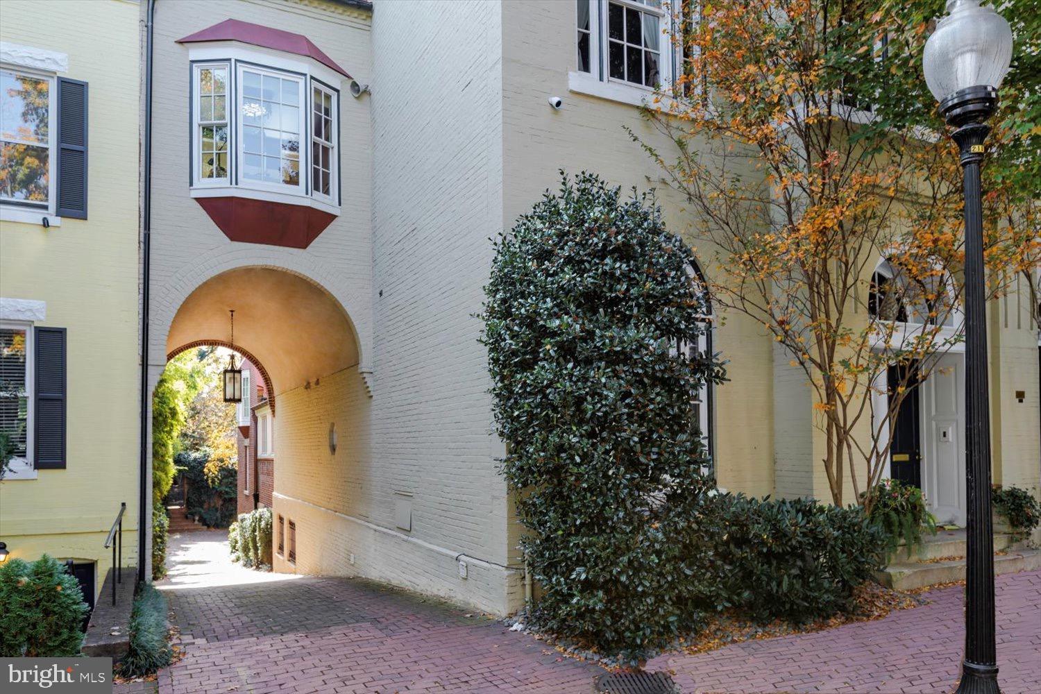 GEORGETOWN - Residential
