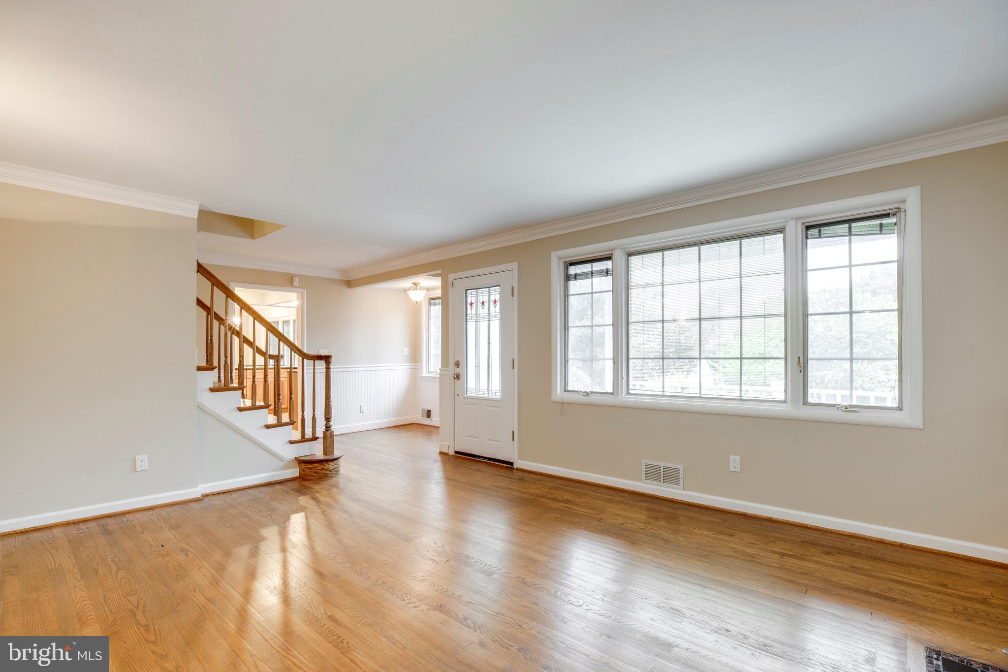 HICKORY HALL ESTATES - Residential Lease