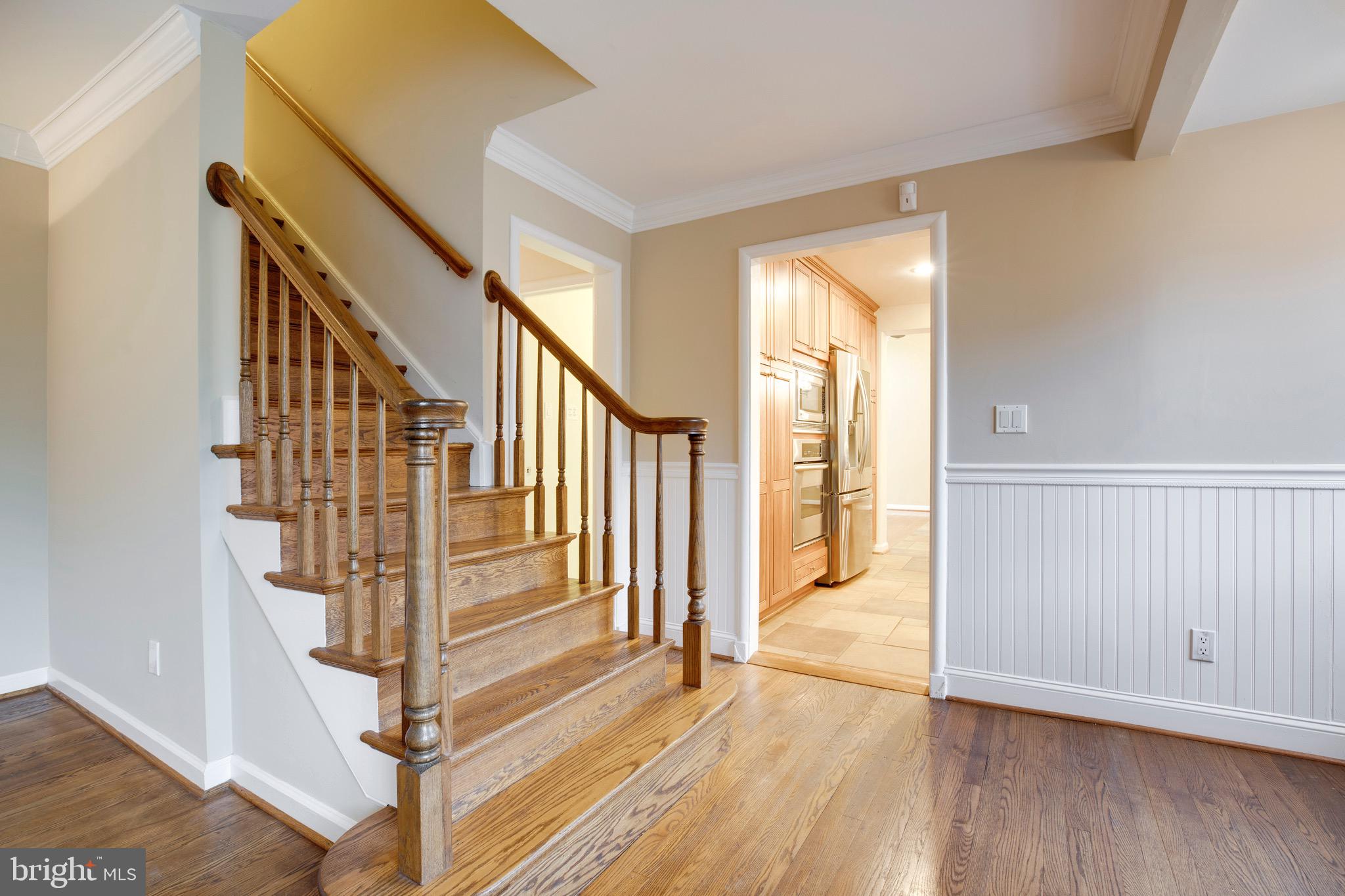 HICKORY HALL ESTATES - Residential Lease