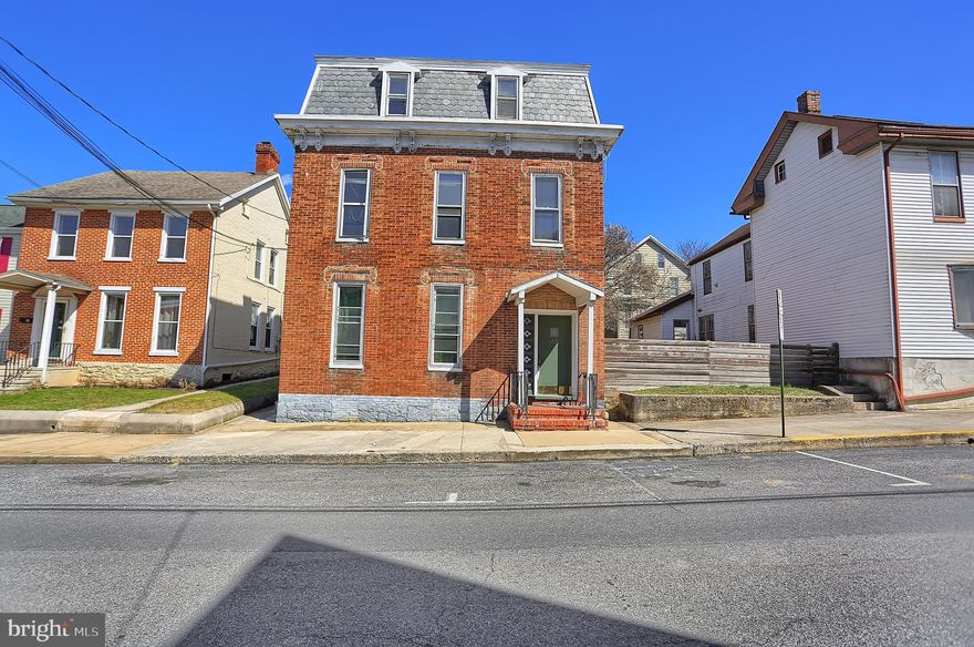 Detached 3 unit rental in Shippensburg Borough with 3 off-street parking for three cars close to Shippensburg University. Some solid improvements made by current owner. The property is looking great and ready for new tenants! Video walk through tour can be viewed here: https://youtu.be/uaUzw9eGrfU