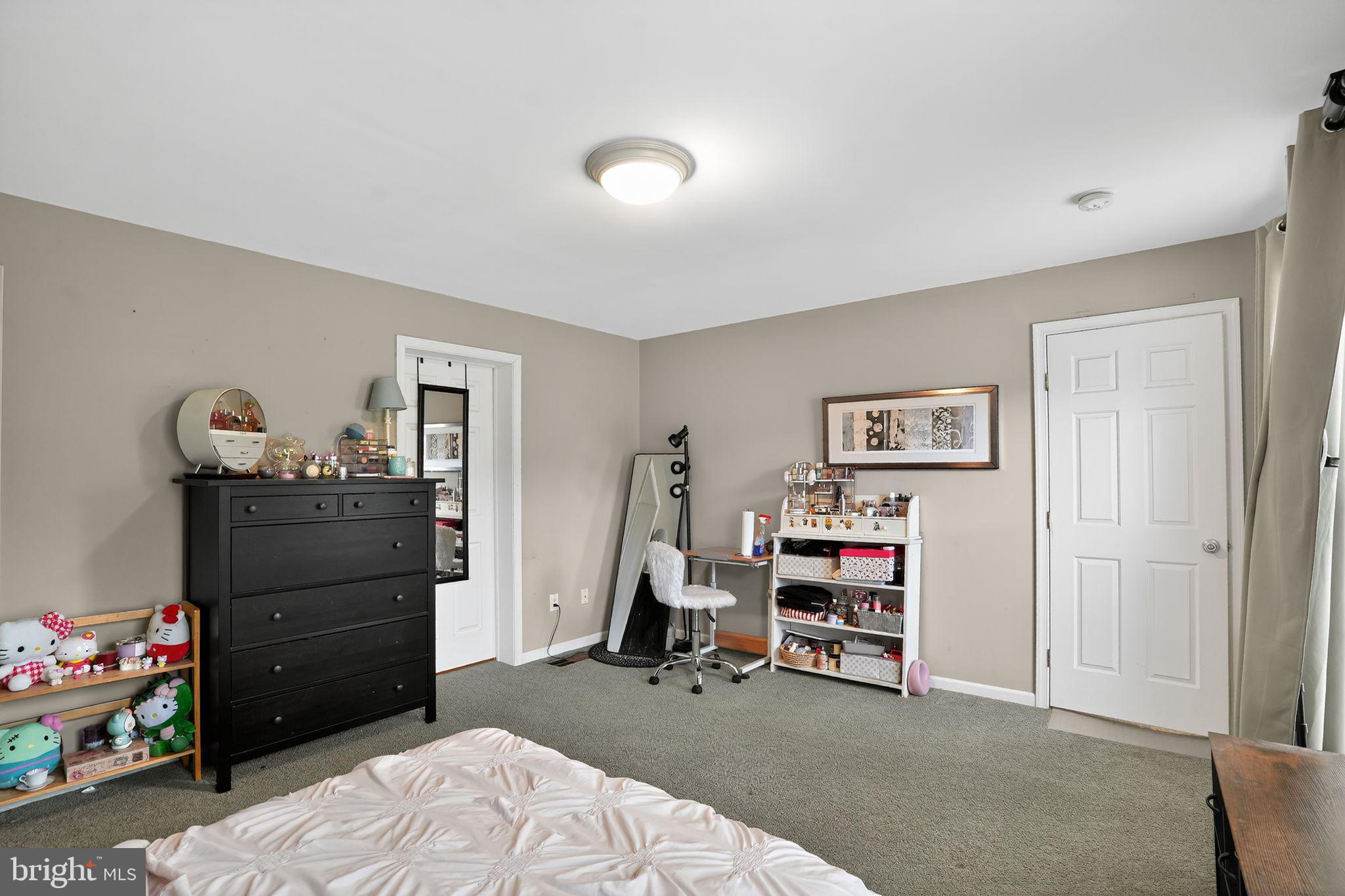 HEATHER GROVE - Residential