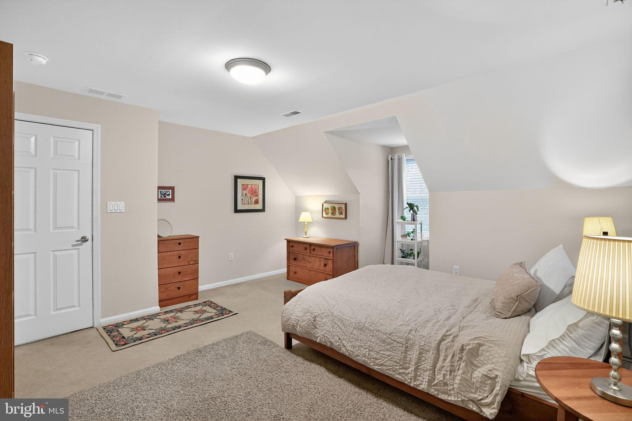 HEATHER GROVE - Residential