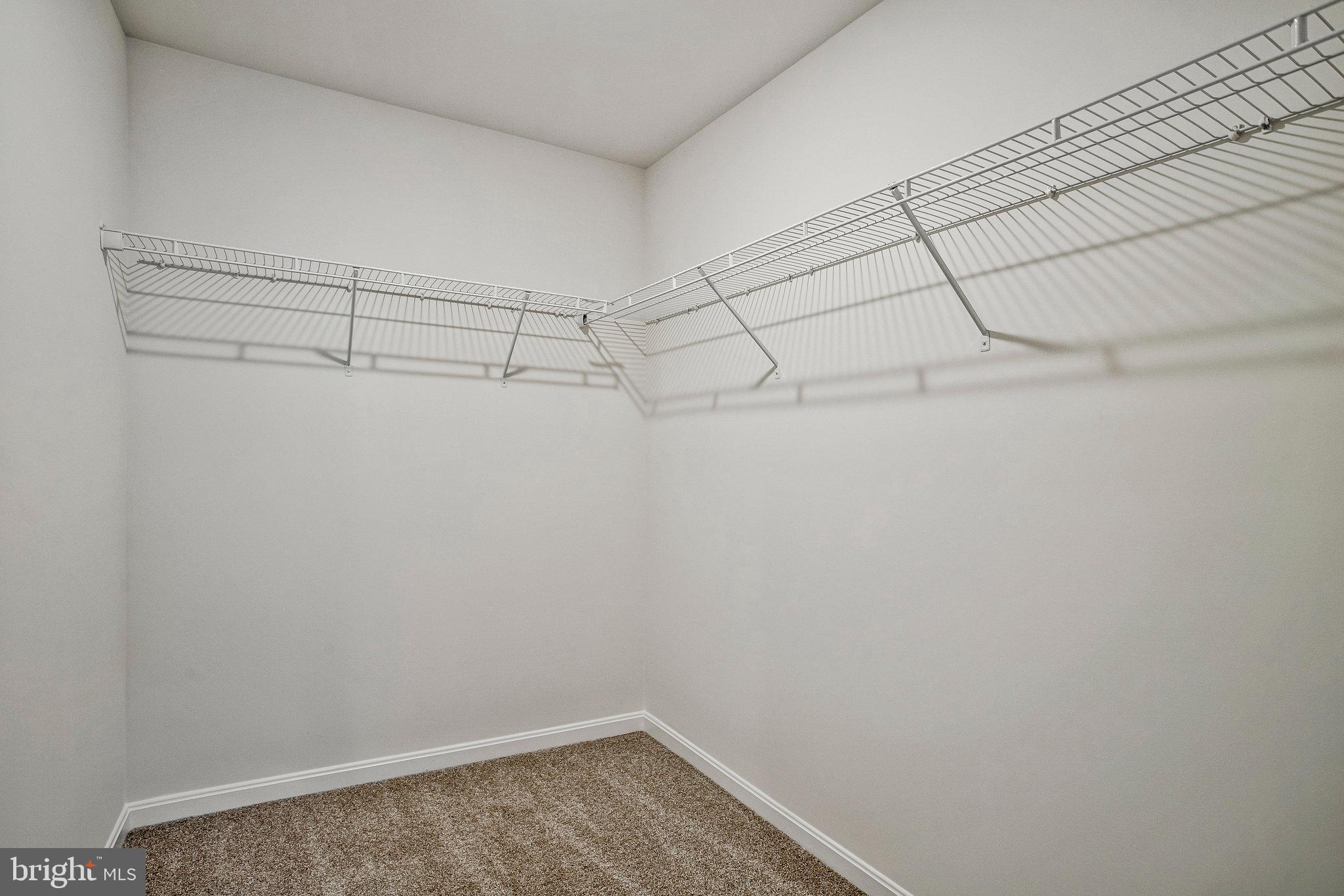 ROBERTS CROSSING - Residential