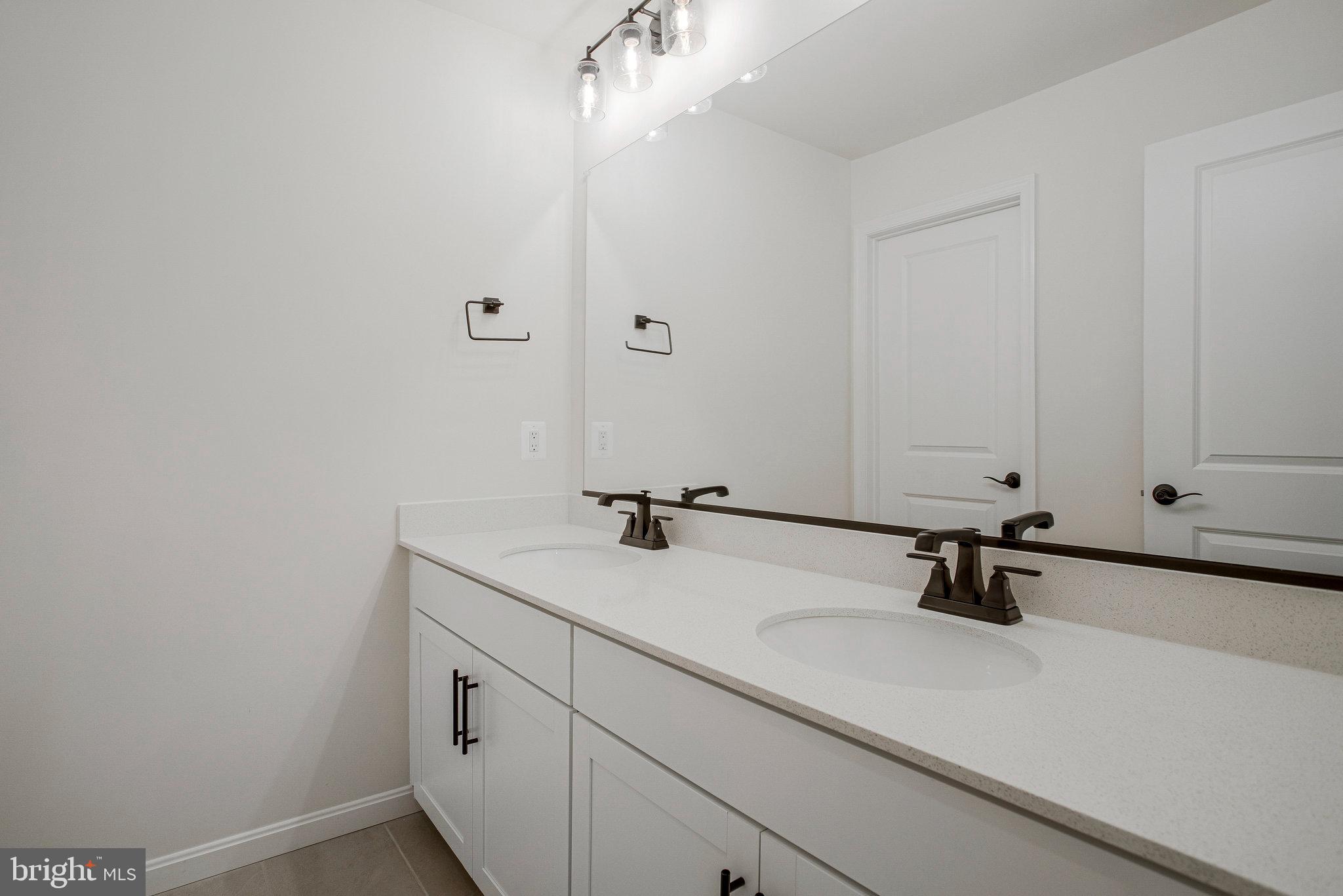 ROBERTS CROSSING - Residential