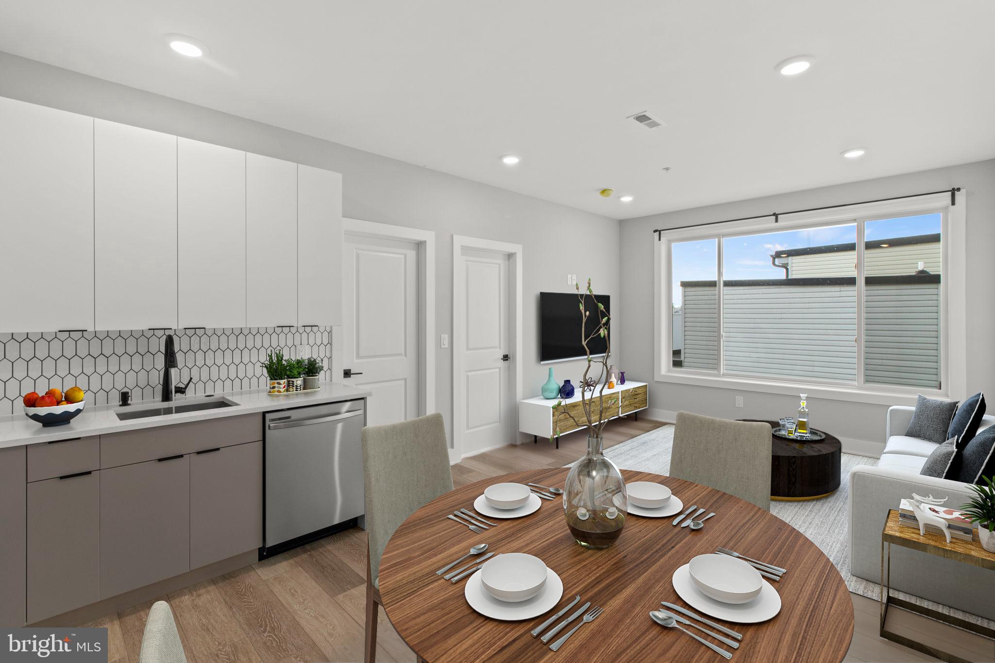 FISHTOWN - Residential Lease