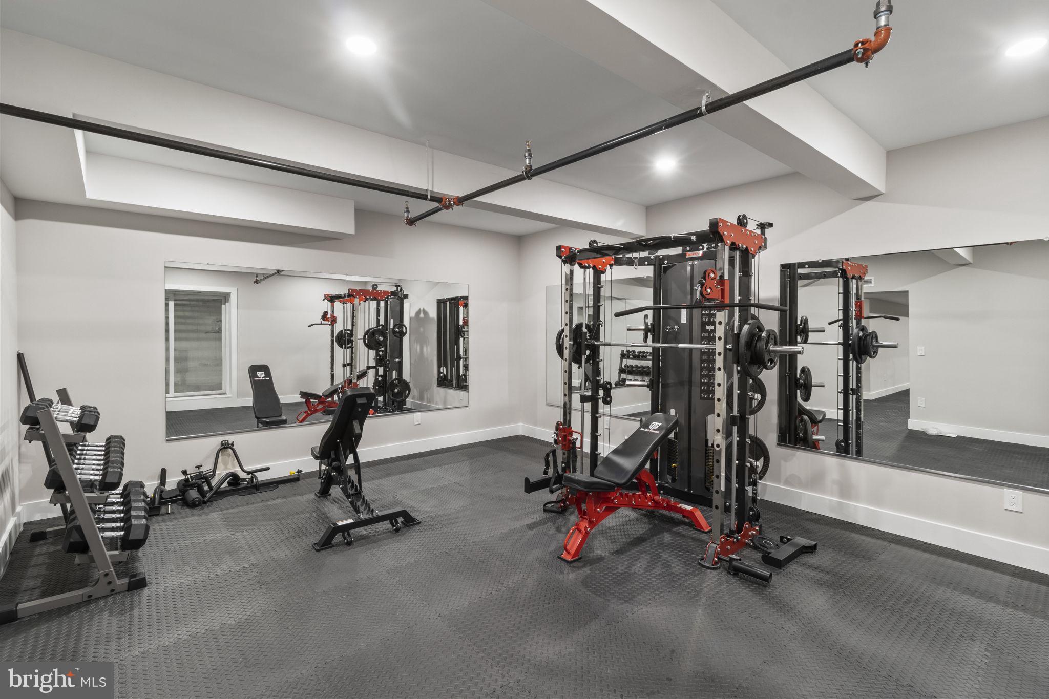 FISHTOWN - Residential Lease