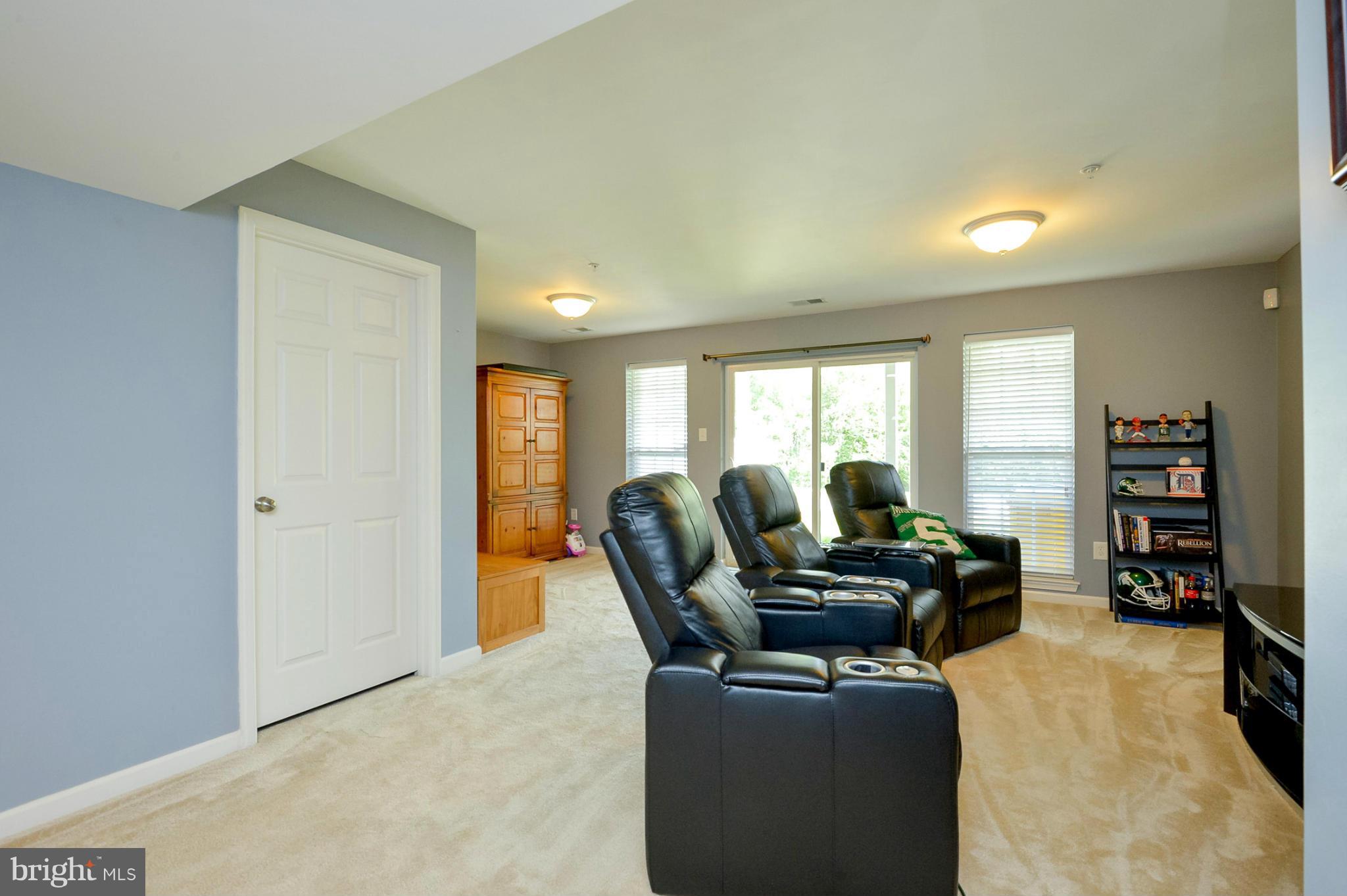 VILLAGES OF DORCHESTER - Residential