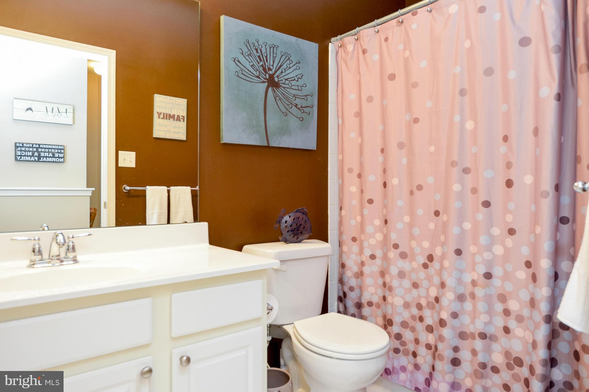 VILLAGES OF DORCHESTER - Residential