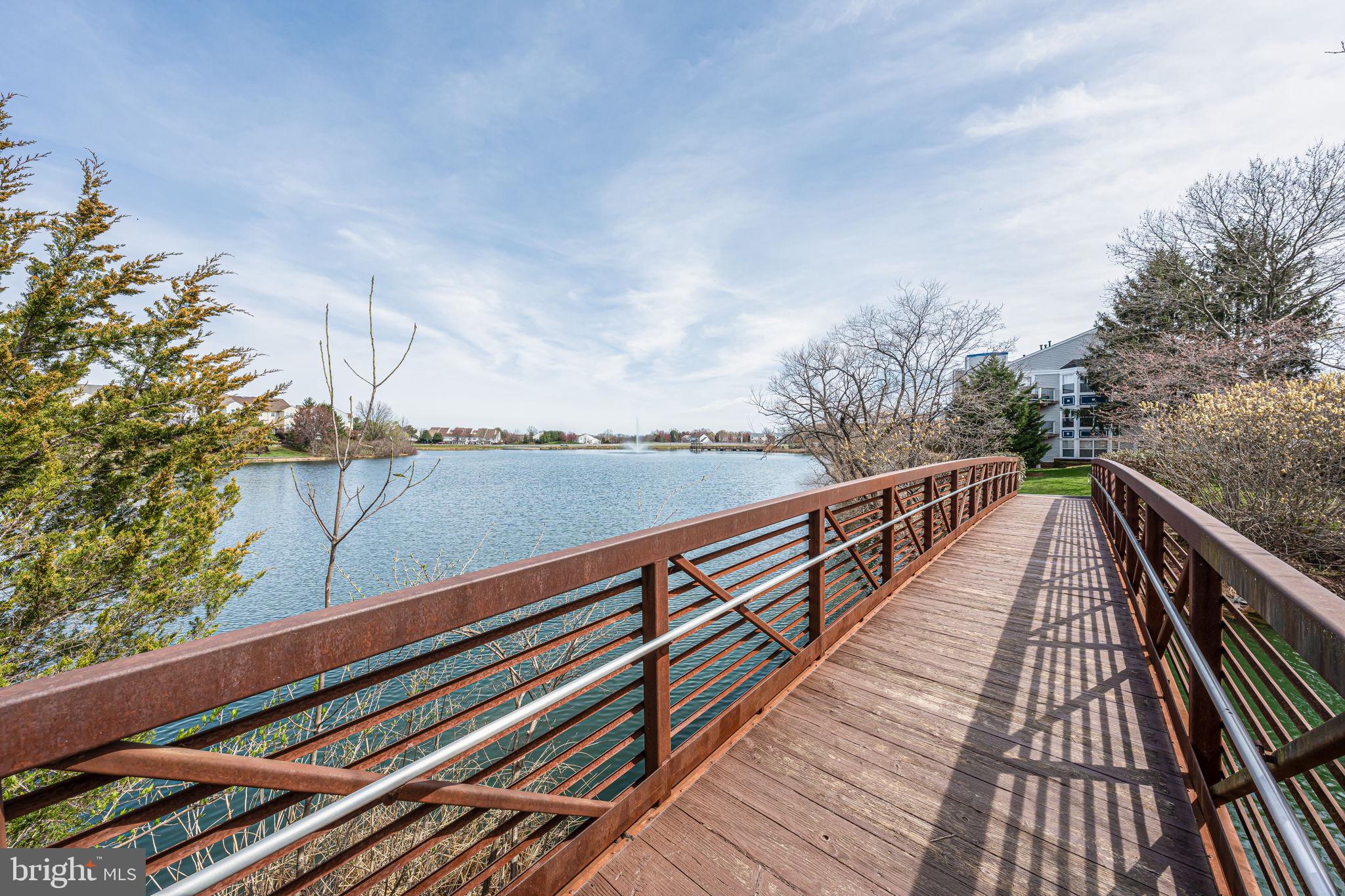 ASHBURN VILLAGE - Residential Lease