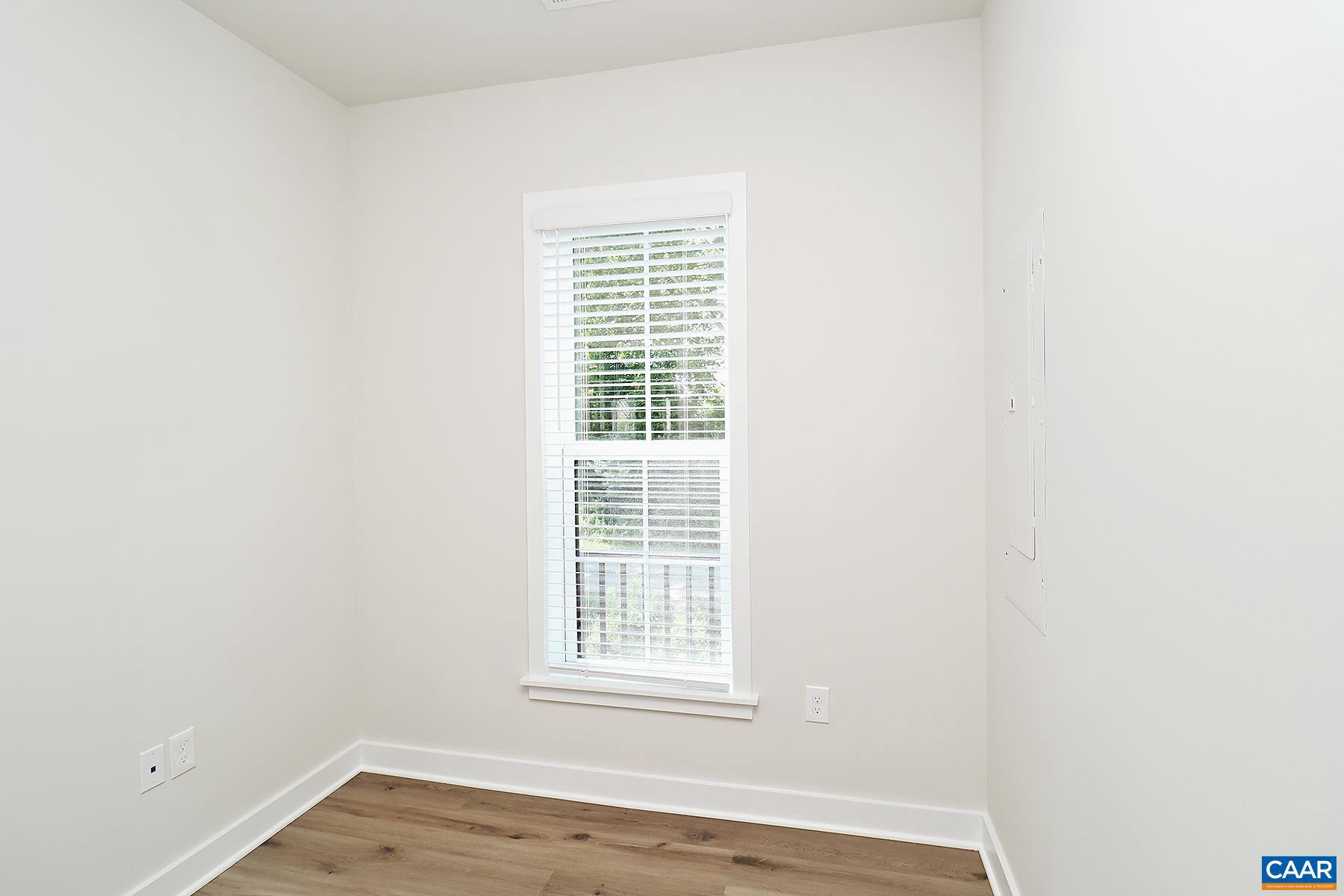 UNKNOWN - Residential Lease